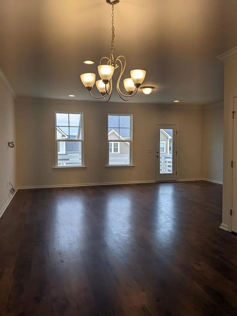 Apex House: 1038 Diamond Dove Ln