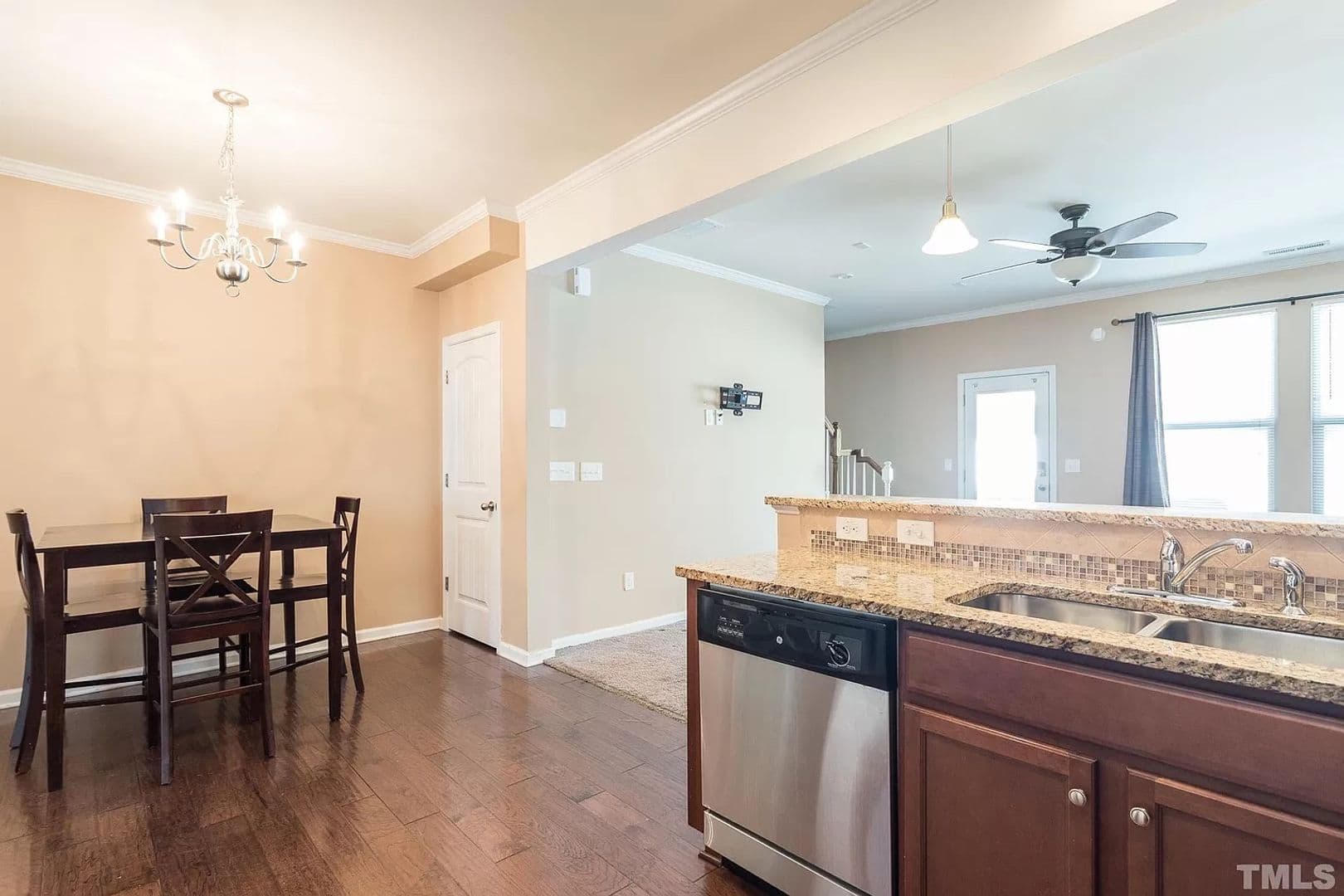 Raleigh House: 3243 Warm Springs Ln