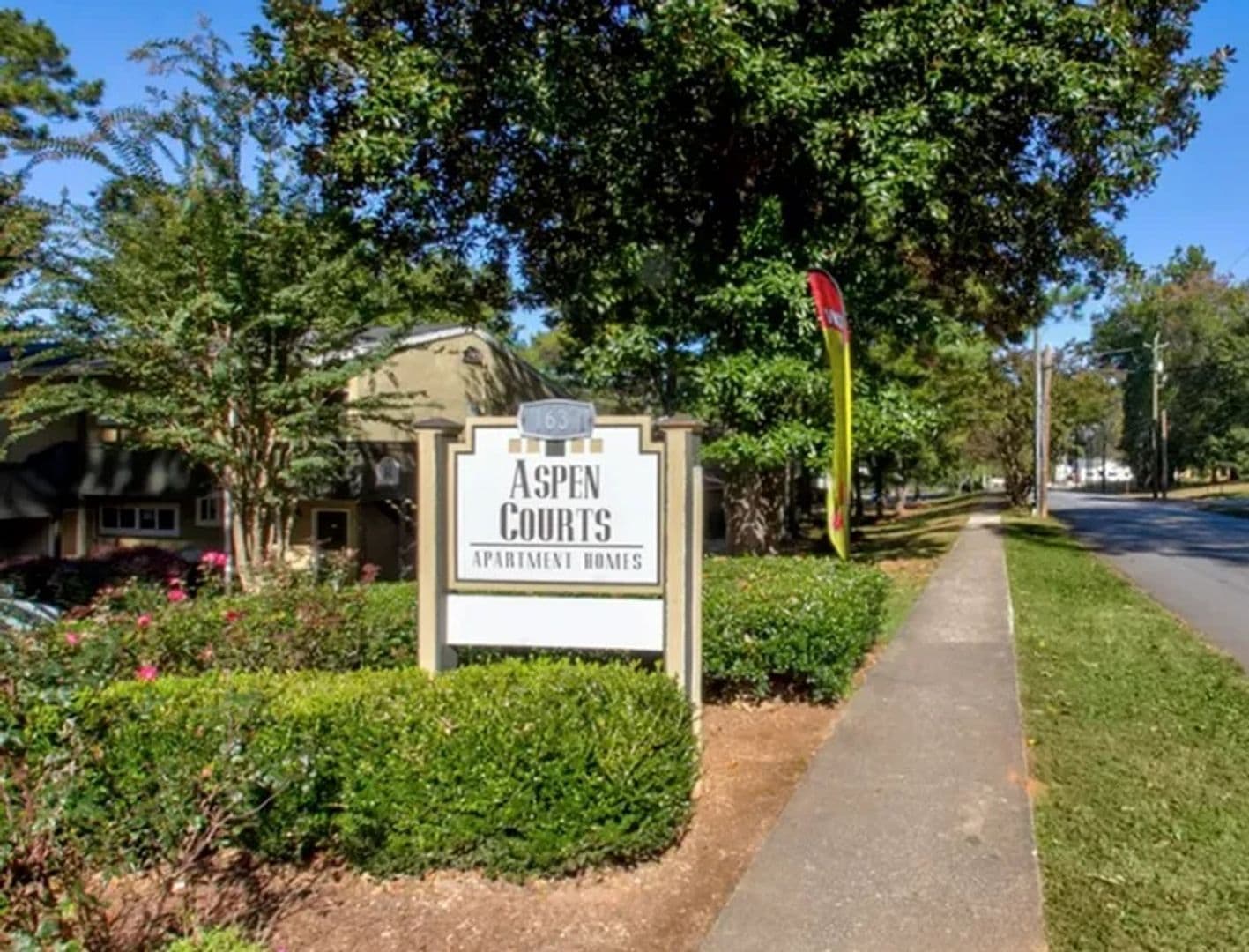Atlanta House: 1631 Stanton Rd SW