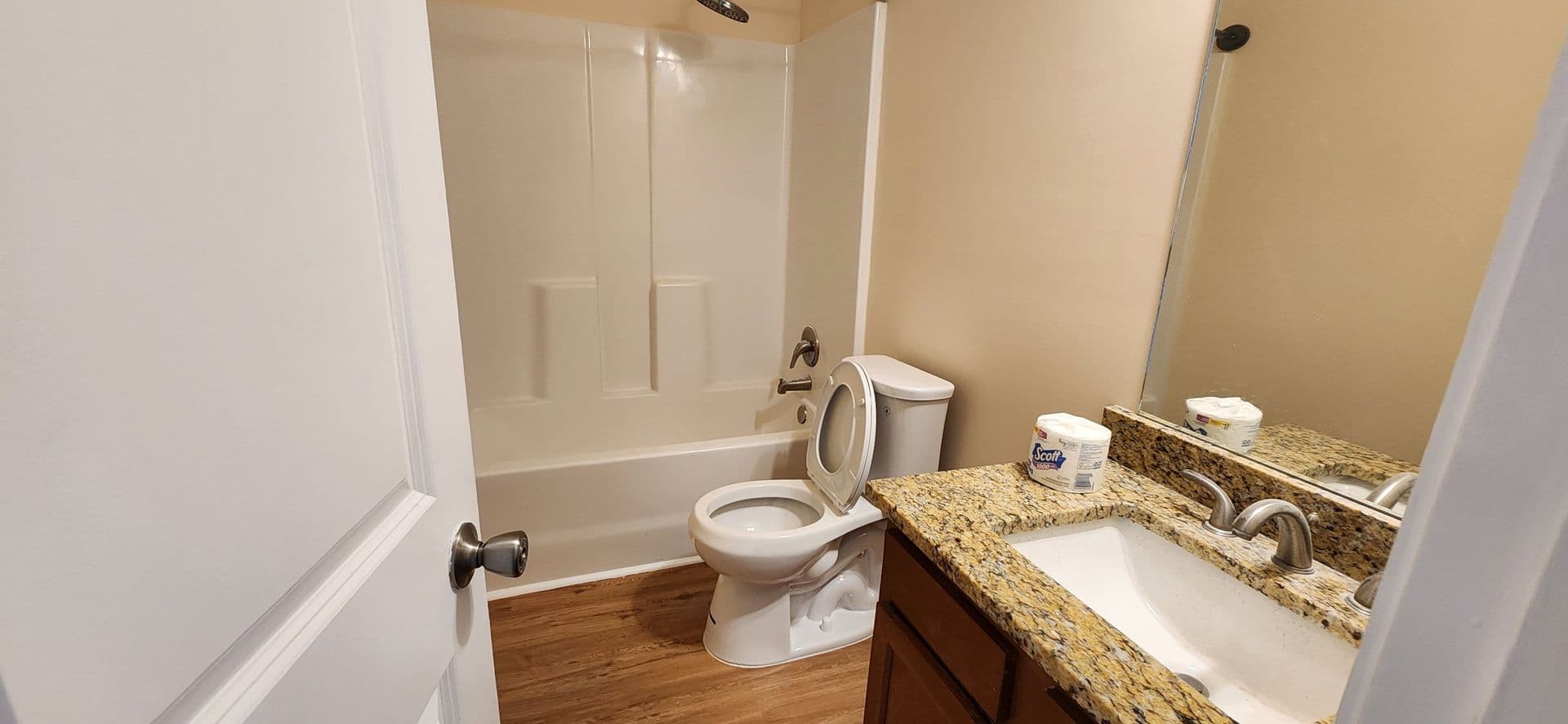 Atlanta House: 1735 Bolton Rd NW