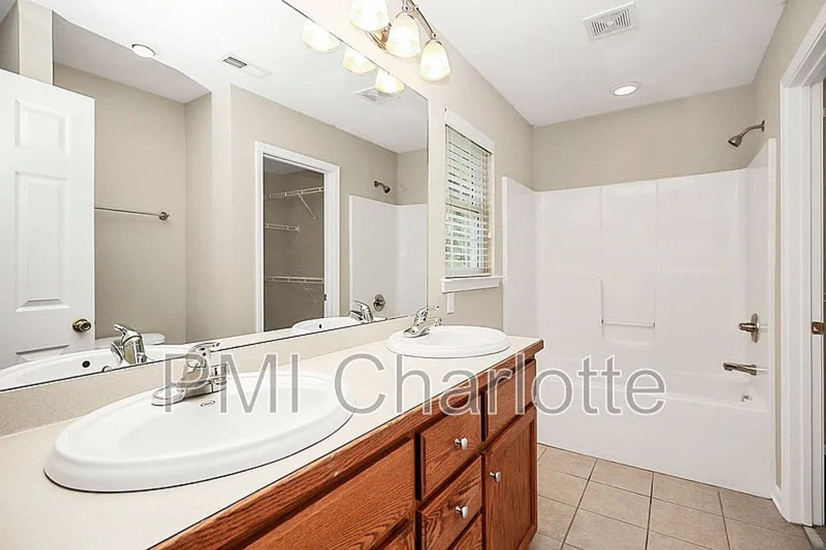 Kannapolis House: 2510 S Ridge Ave