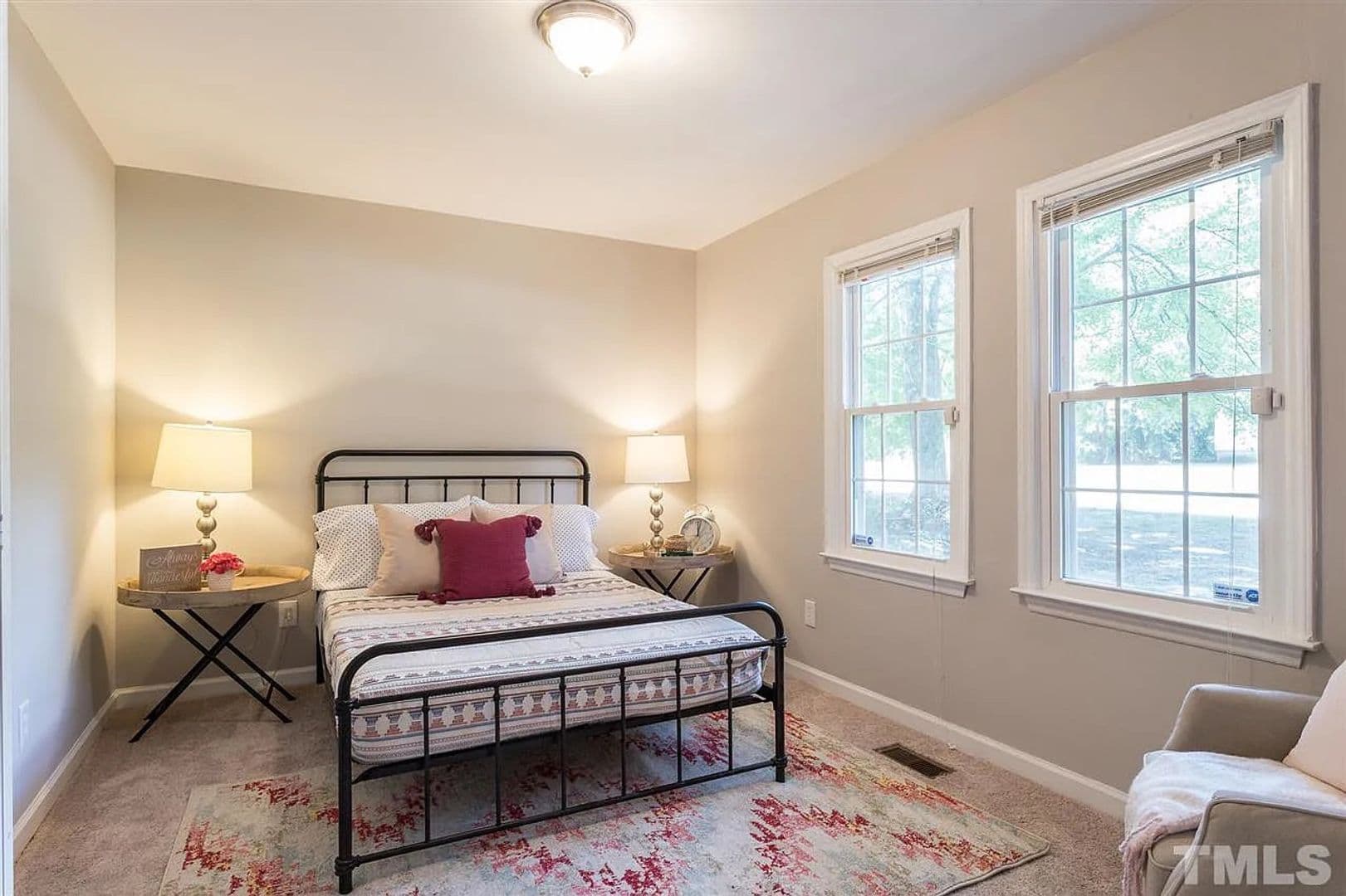 Raleigh House: 2923 Okelly St