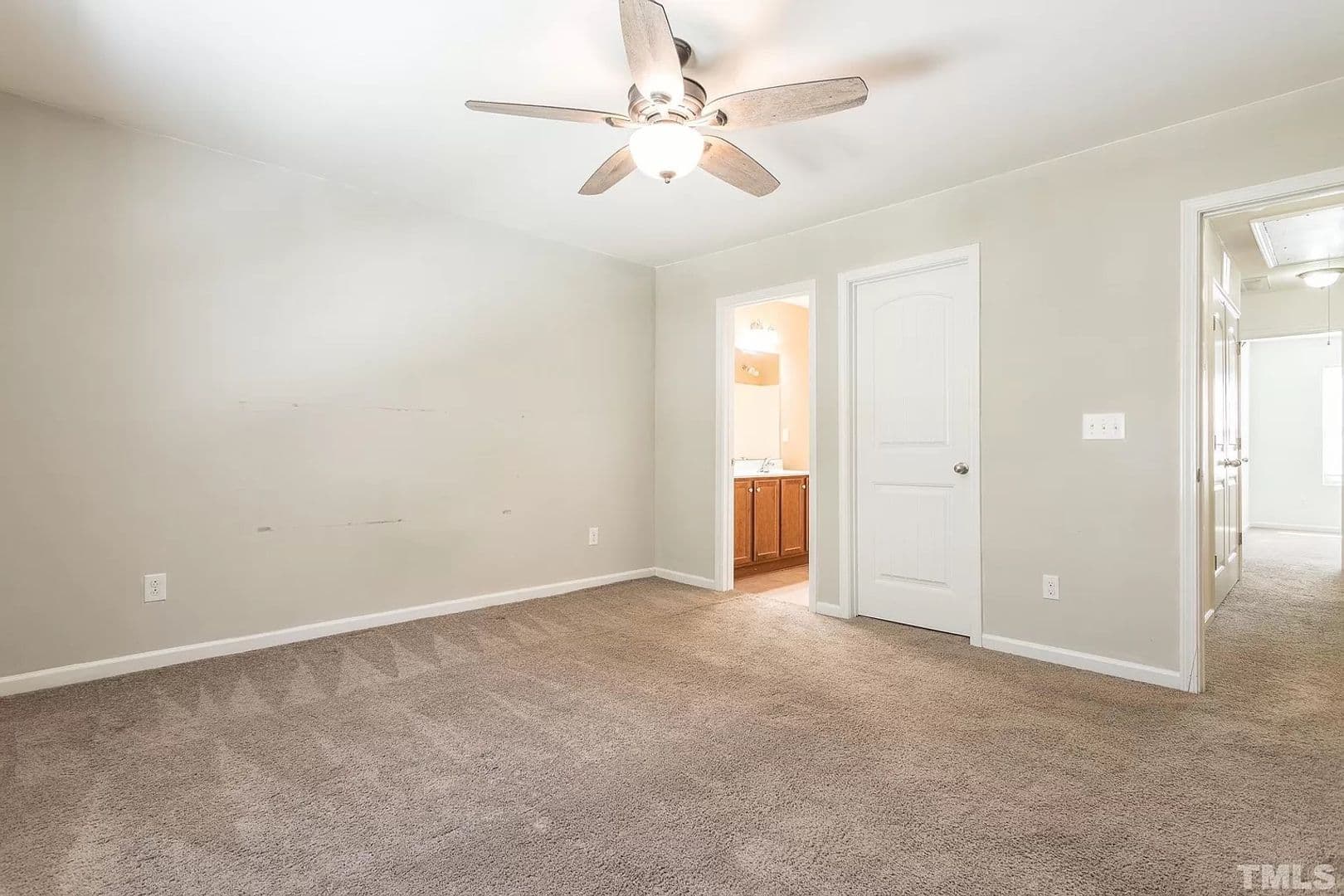 Raleigh House: 3243 Warm Springs Ln
