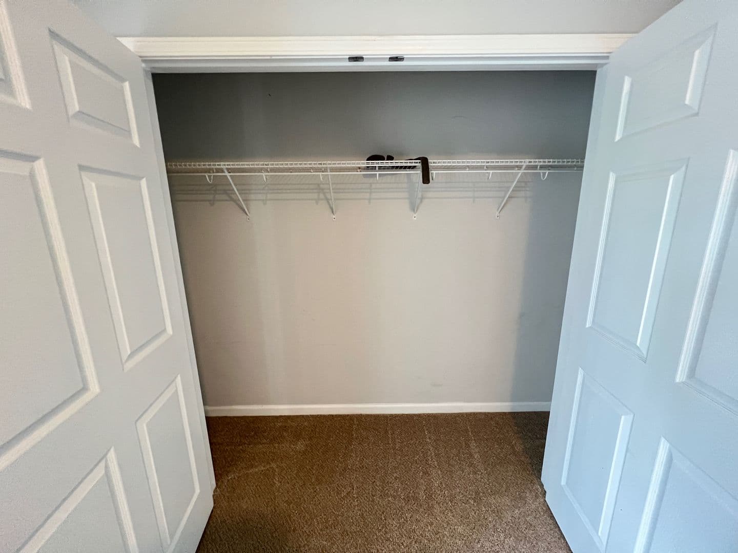 Cary House: 215 Dove Cottage Ln