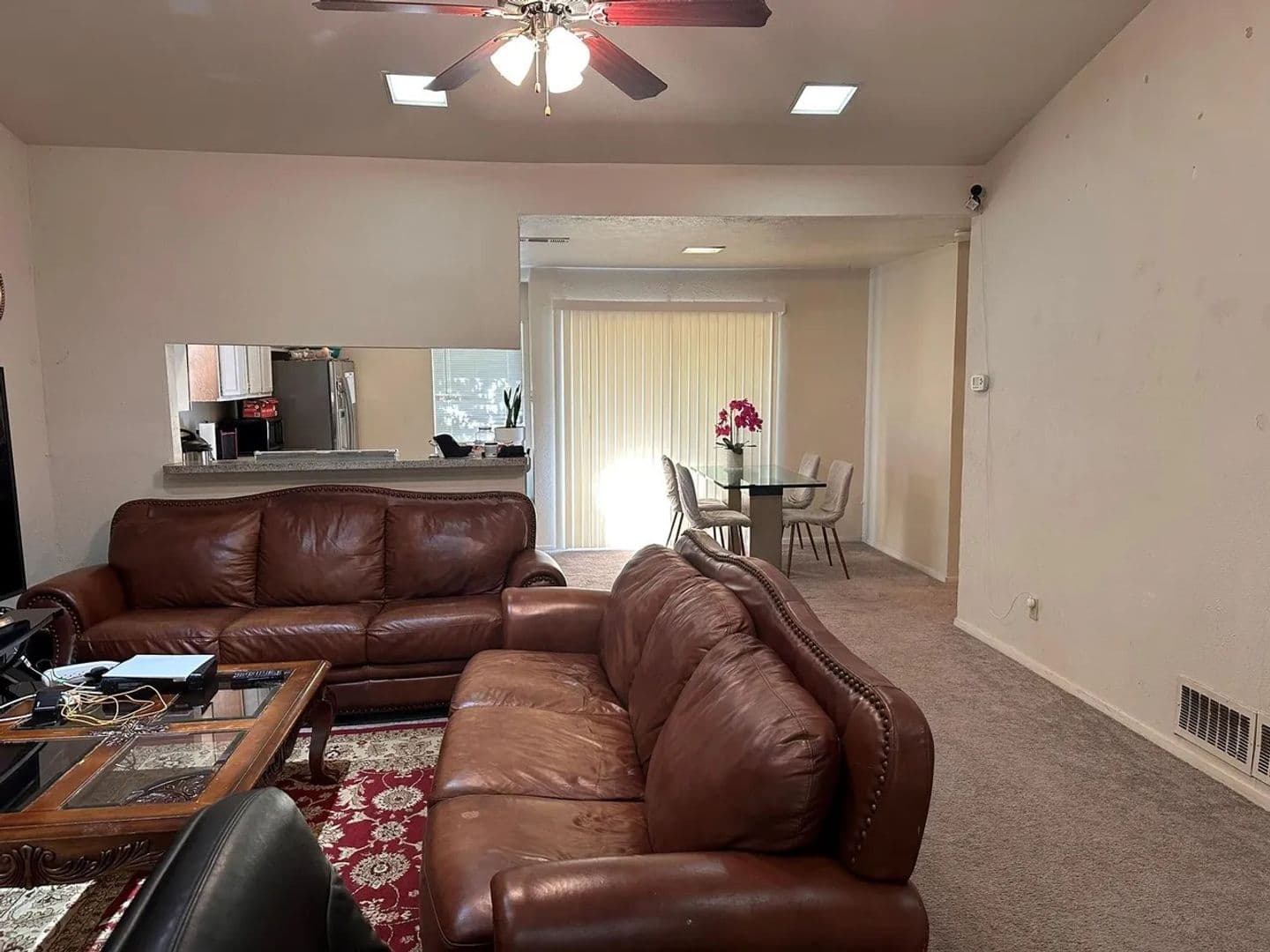 Garland House: 2026 Santa Anna Dr