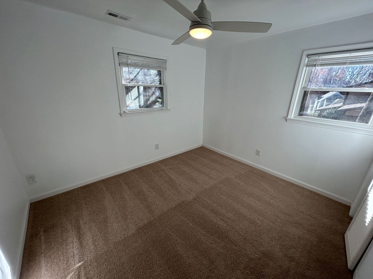 Raleigh House: 3812 Oak Park Rd