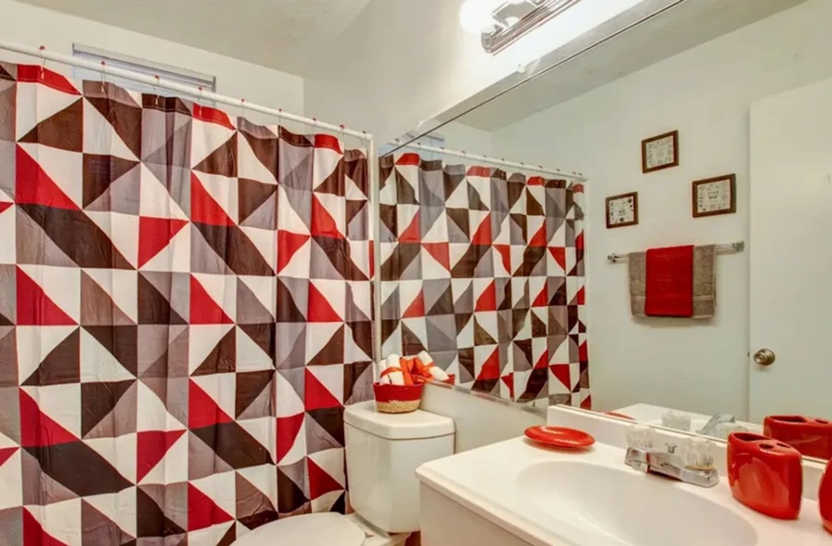 Atlanta House: 1631 Stanton Rd SW