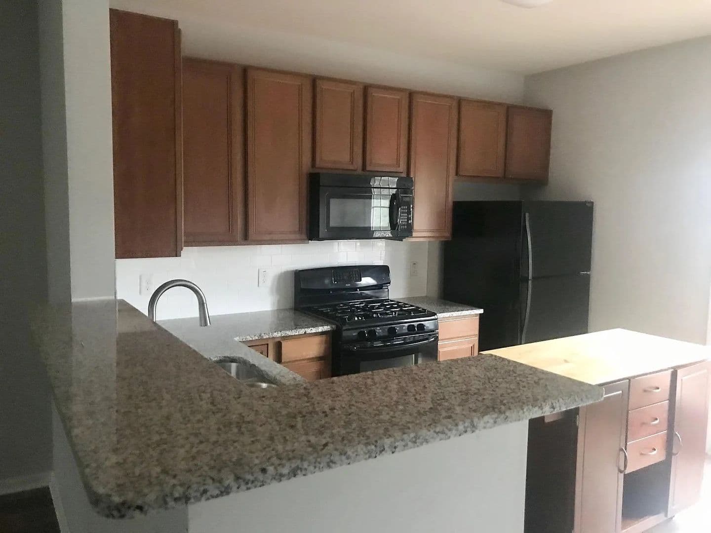 Cary House: 215 Dove Cottage Ln
