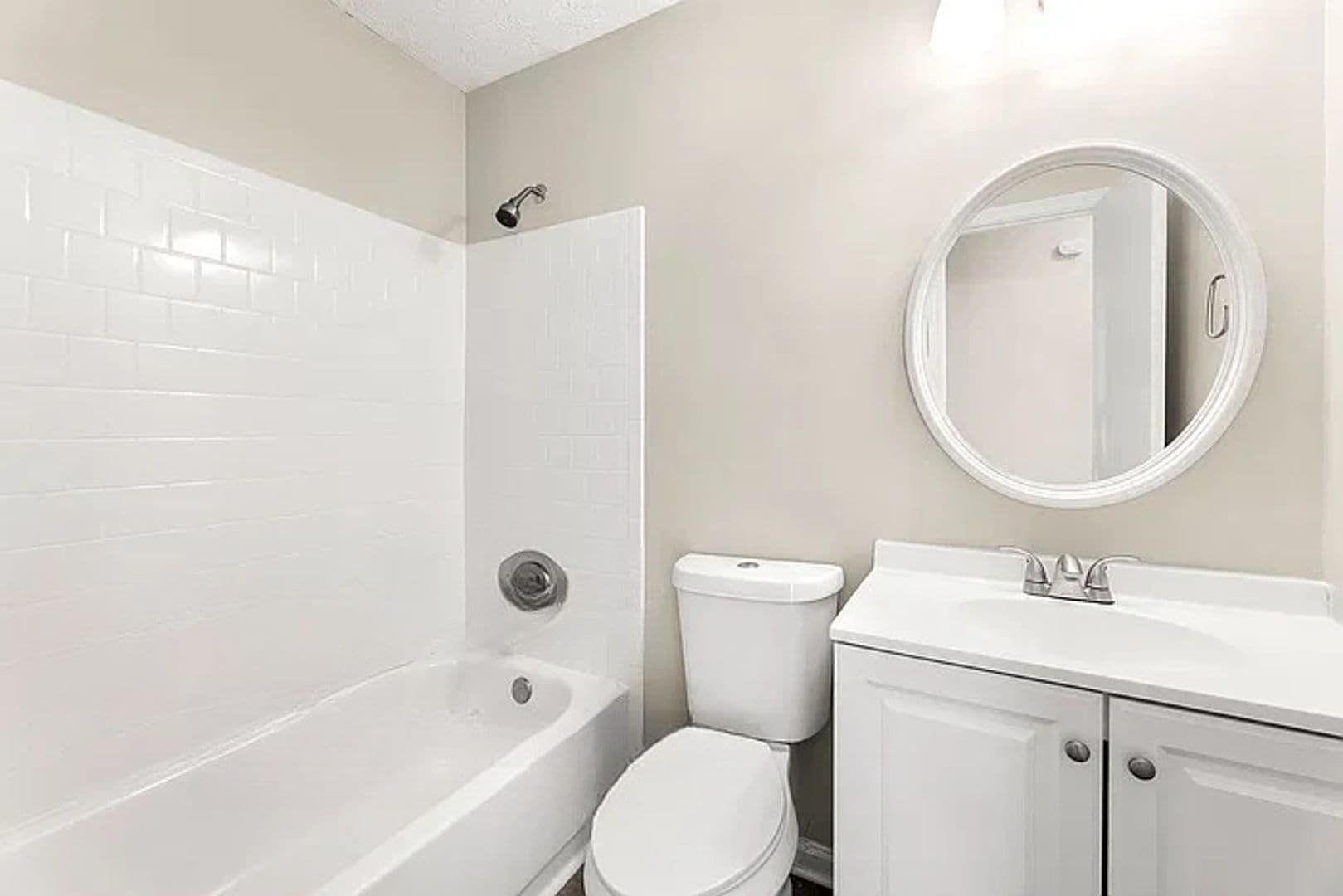Lawrenceville House: 3553 Vinyard Way