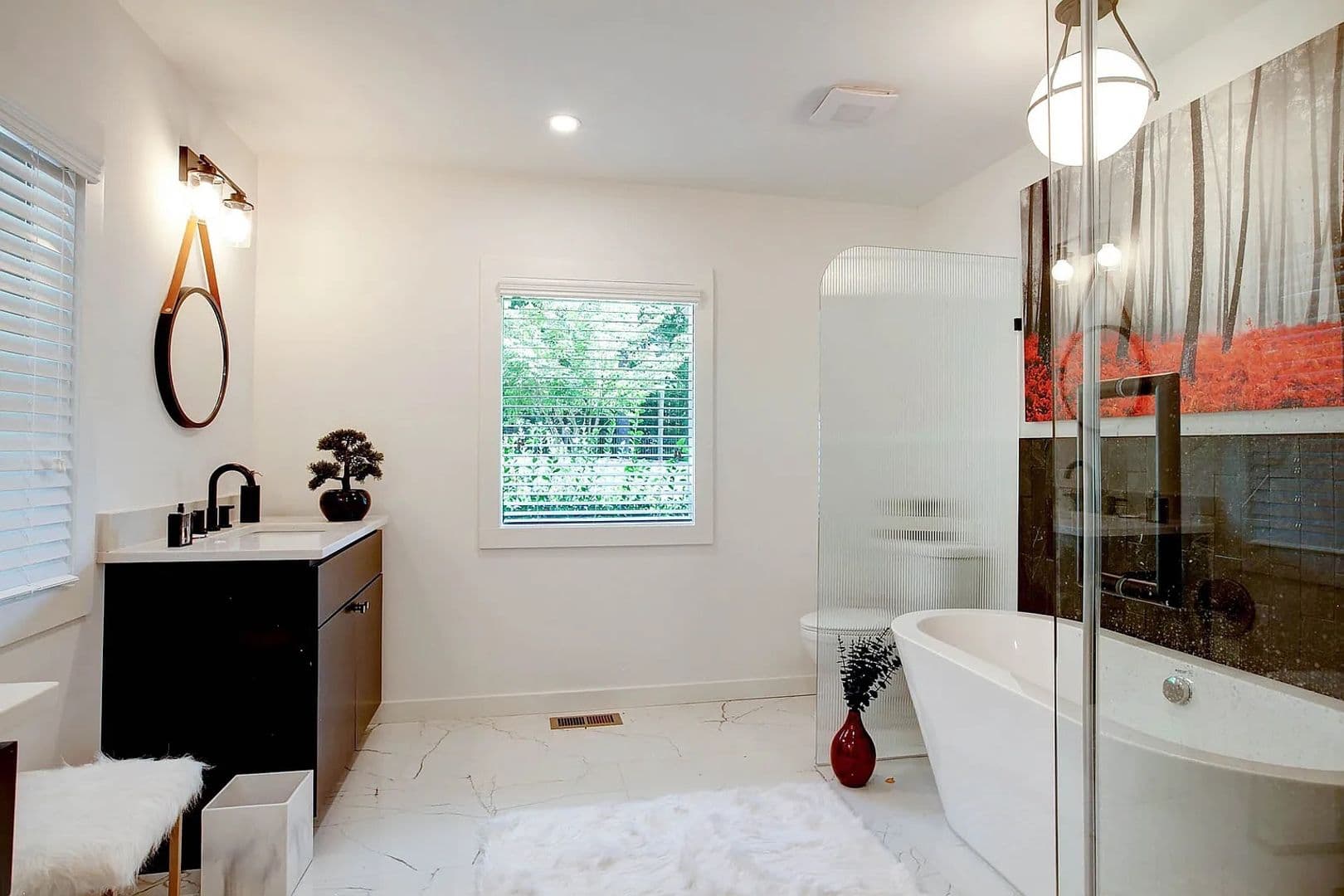 Smyrna House: 1573 Cooper Lake Rd SE