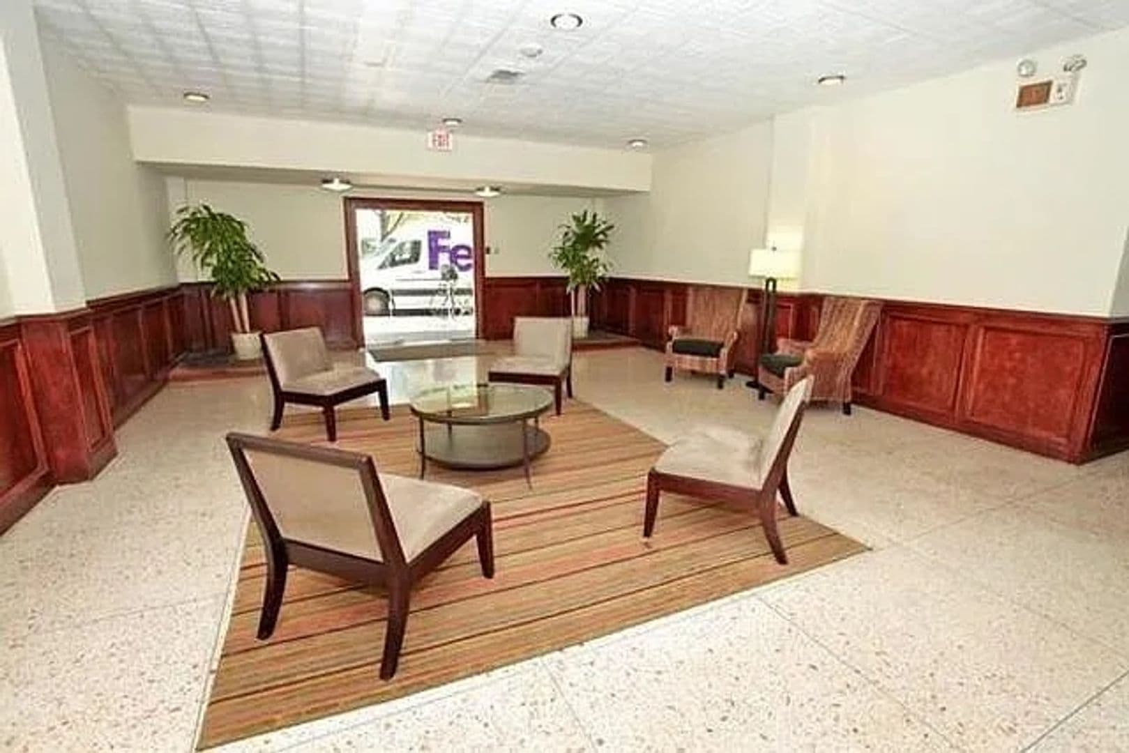 Austin House: 1800 Lavaca St