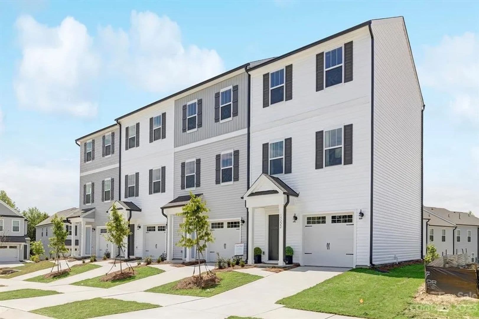 Charlotte House: 15128 Scoter St