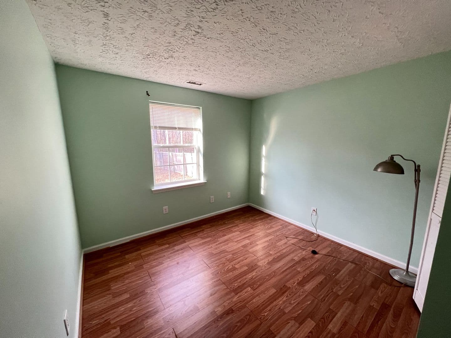 Raleigh House: 7113 Beaverwood Dr