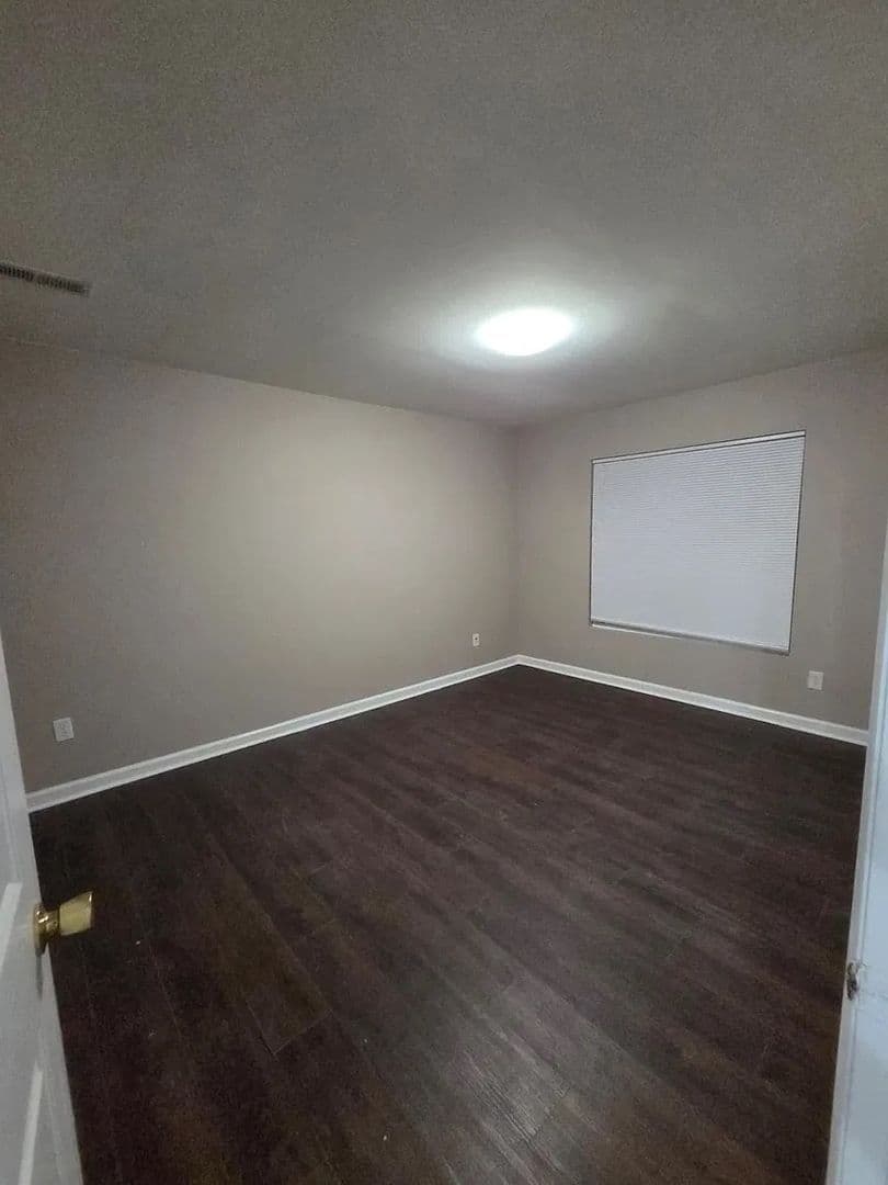 Raleigh House: 4337 Haverty Dr