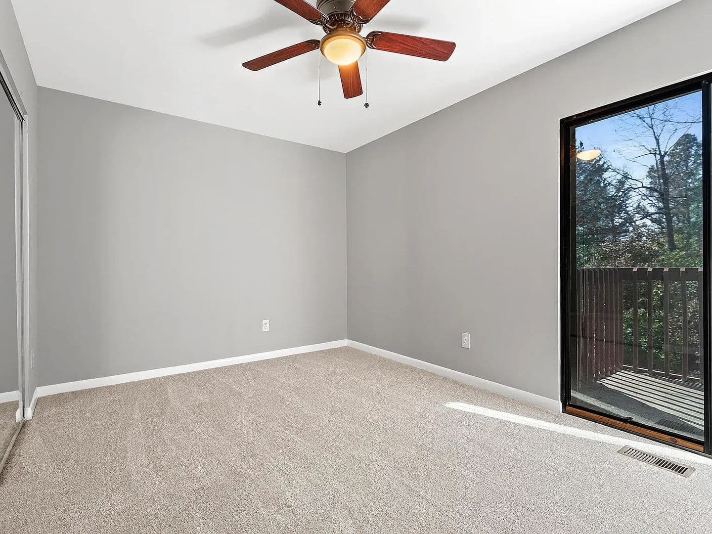 Chapel Hill House: 230 Finley Forest Dr