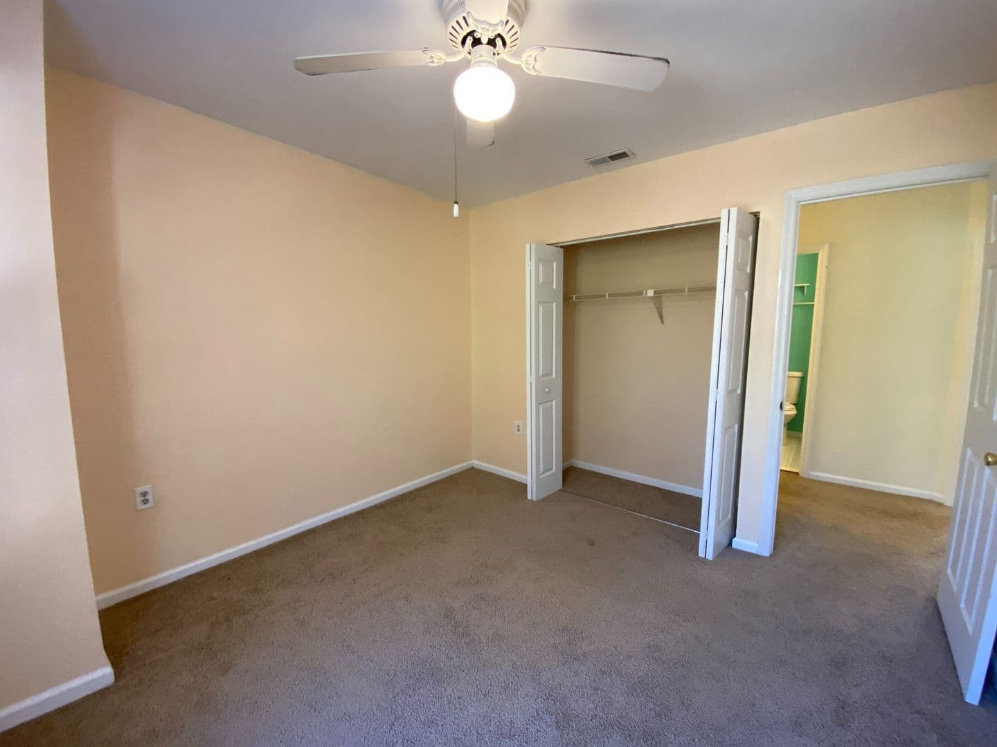 Raleigh House: 7765 Falcon Rest Cir