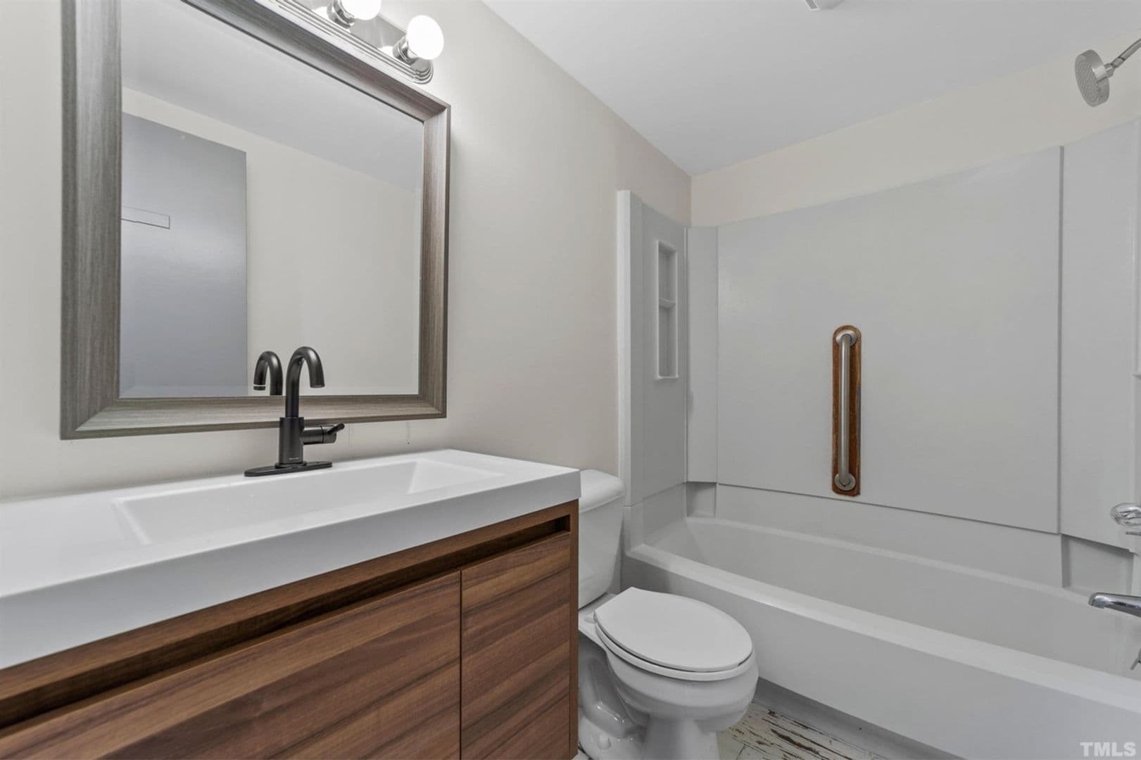 Garner House: 1304 Buckingham Rd