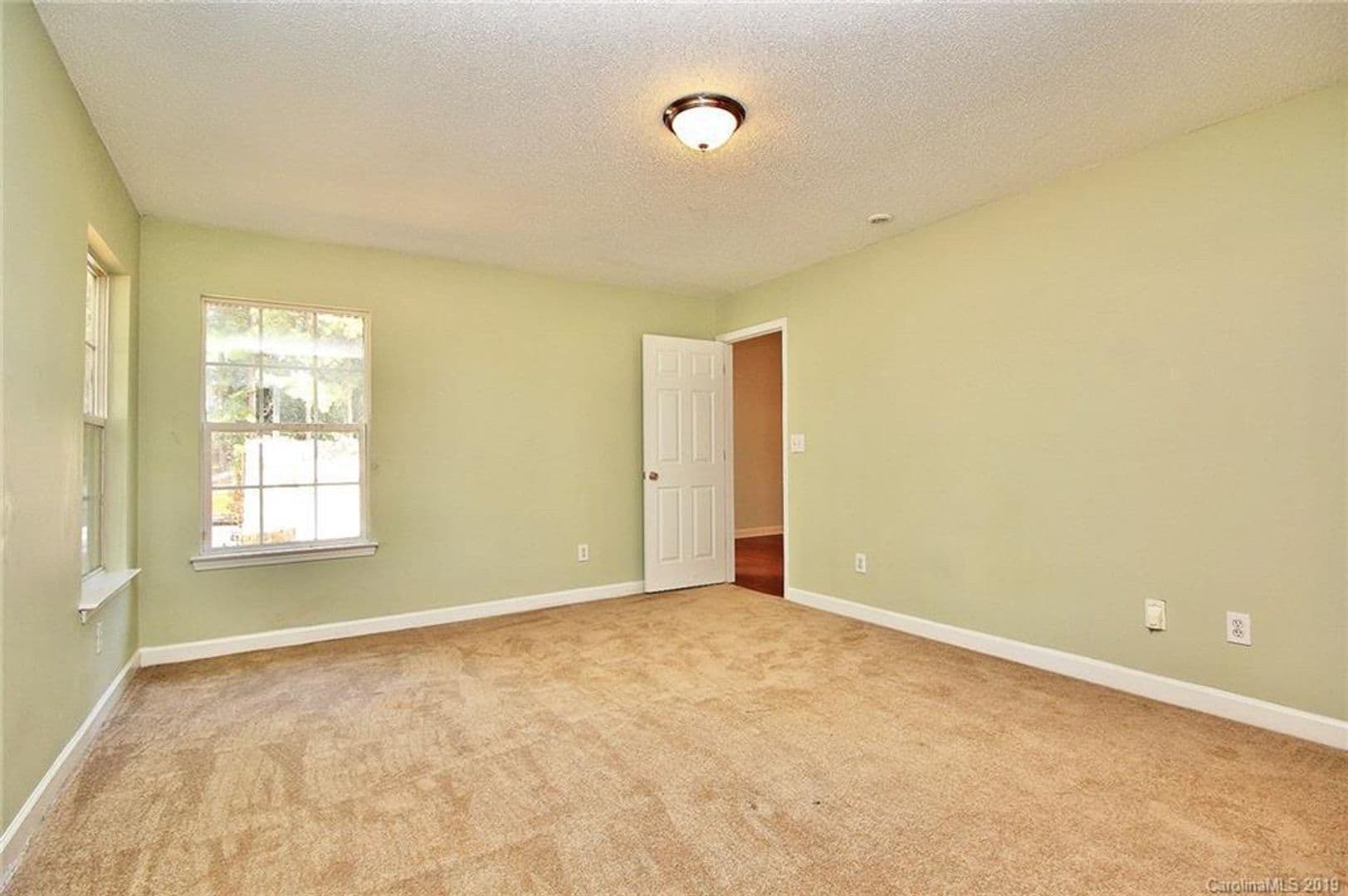 Charlotte House: 204 Tom Hunter Rd