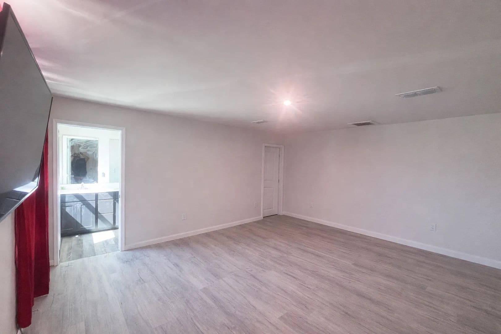 Troutman House: 184 Browband St