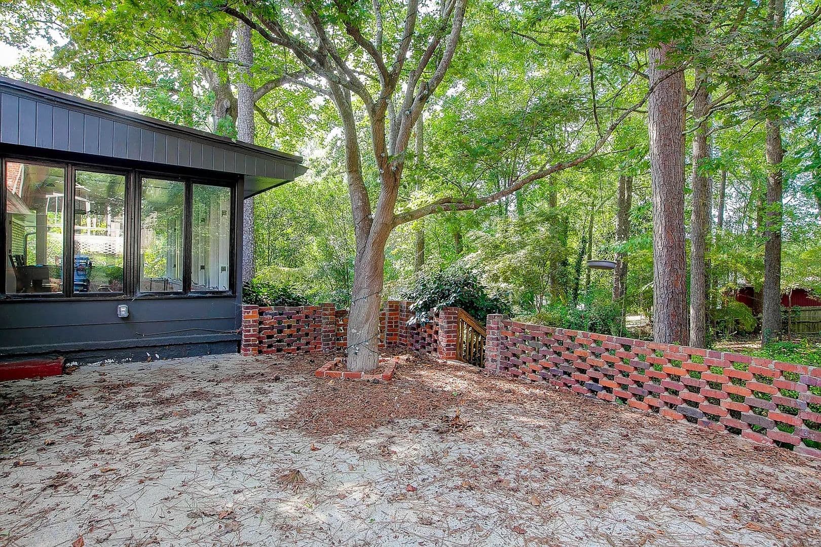 Smyrna House: 1573 Cooper Lake Rd SE