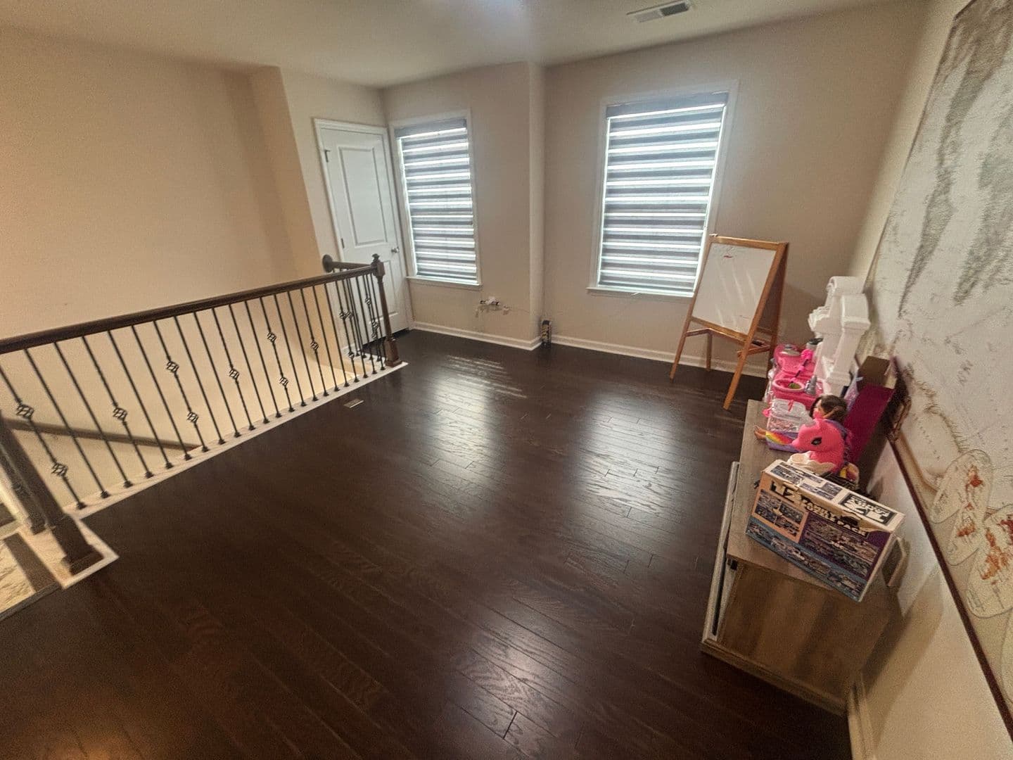 Holly Springs House: 317 Aintree Ave