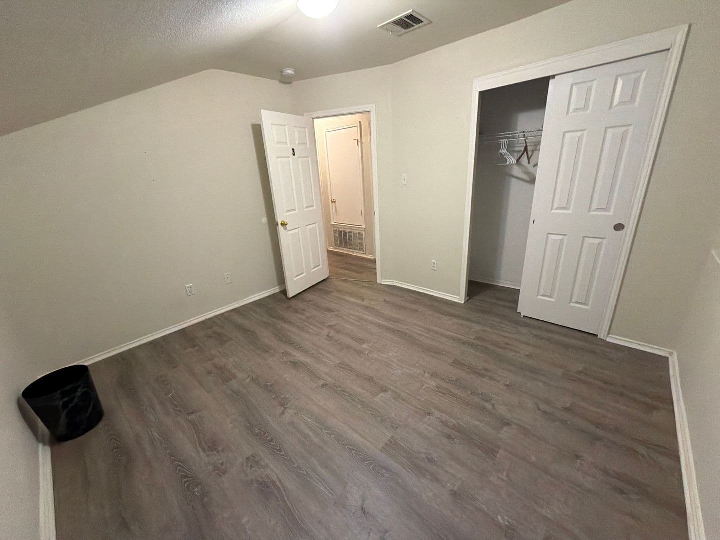 Leander House: 2419 Socorro Bend
