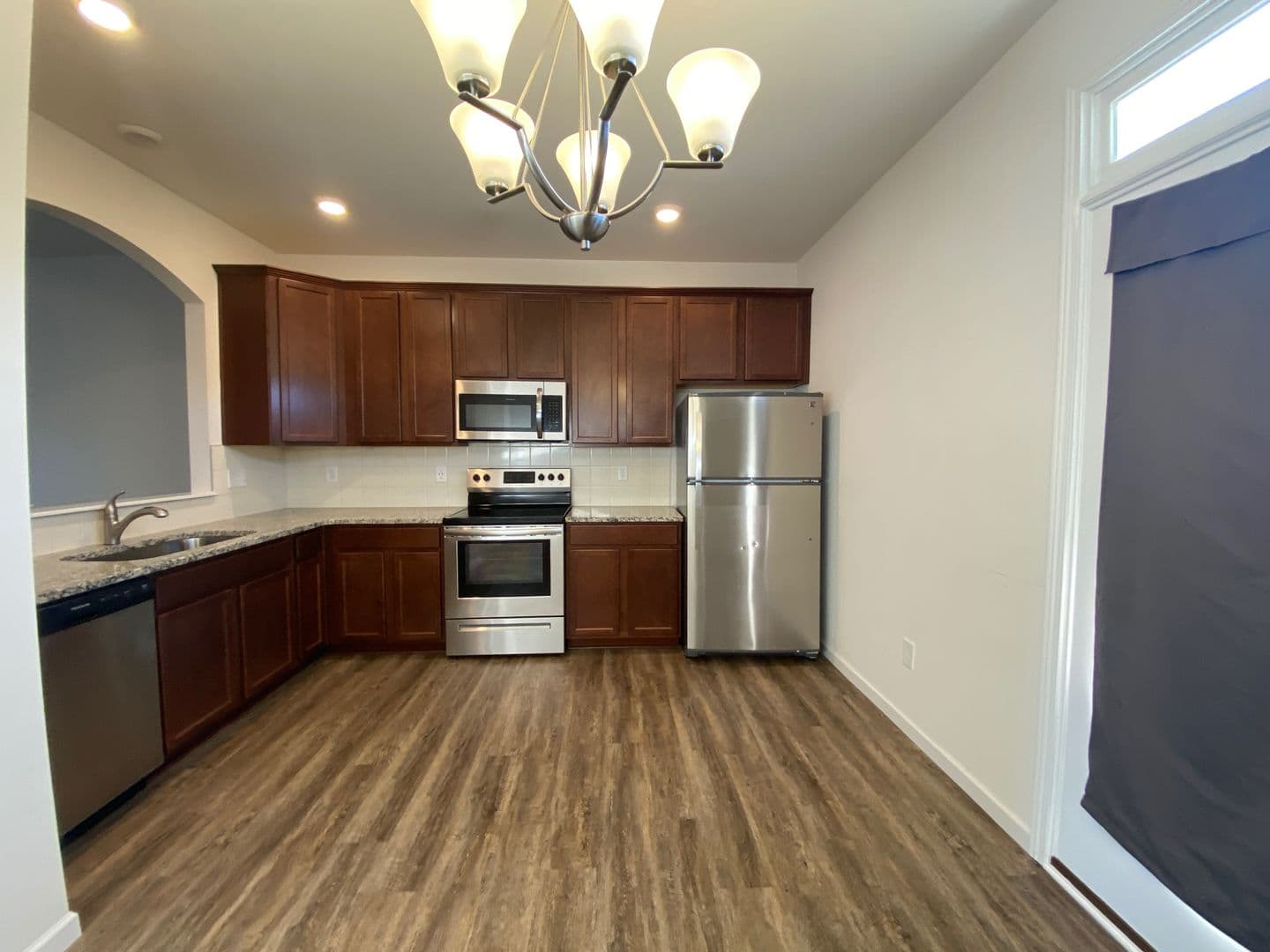 Belmont House: 1103 Johns Walk Way