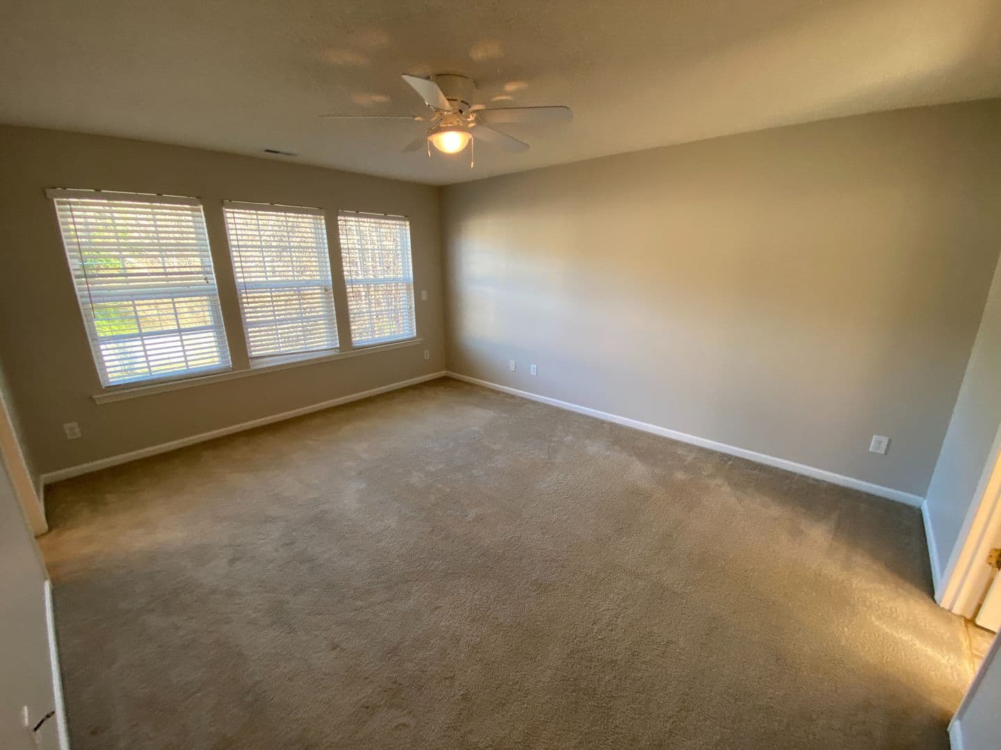 Durham House: 5547 Spindlewood Ct