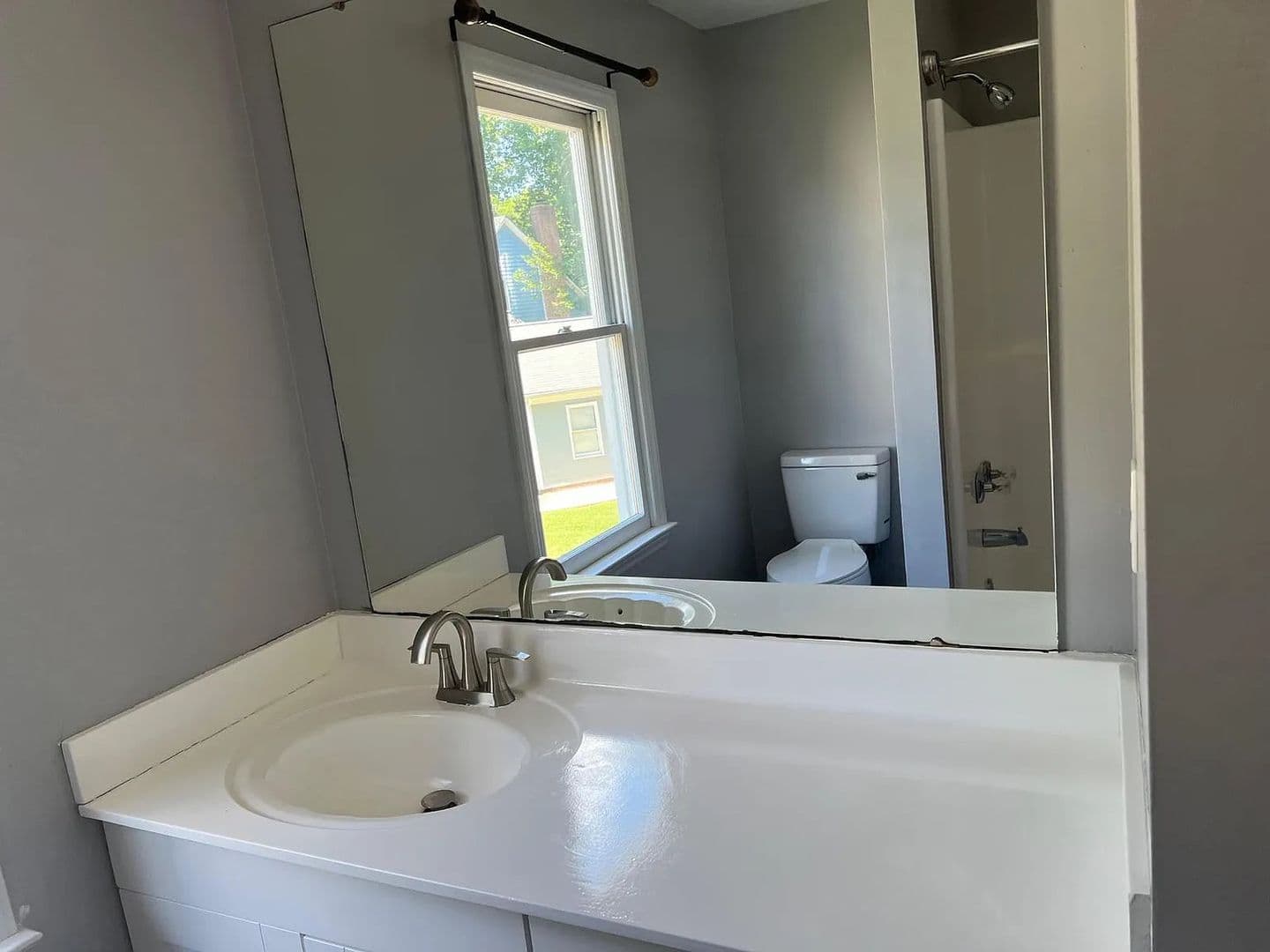 Charlotte House: 1307 Newfoundland Ct