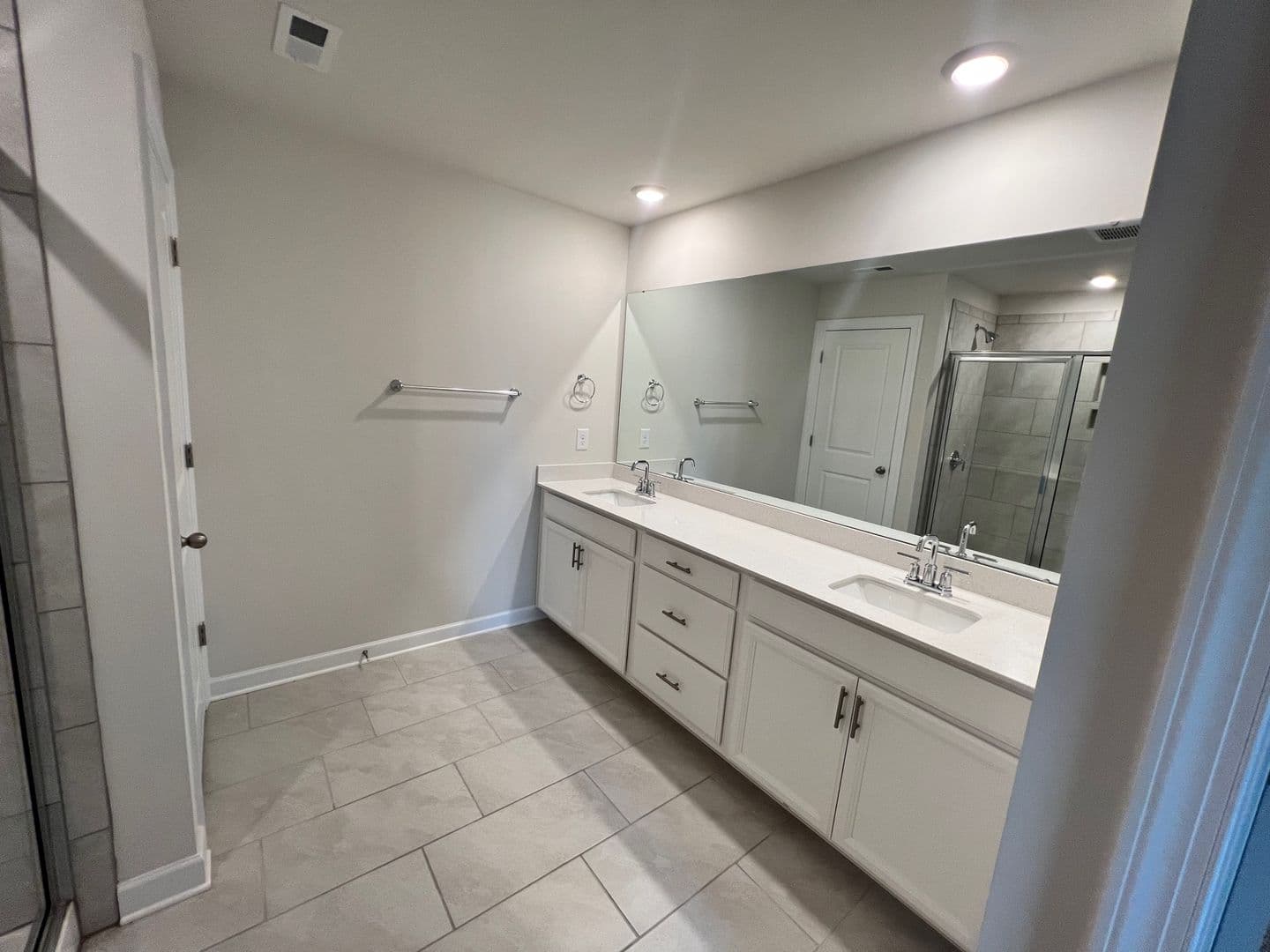 Charlotte House: 14209 Laughing Gull Dr