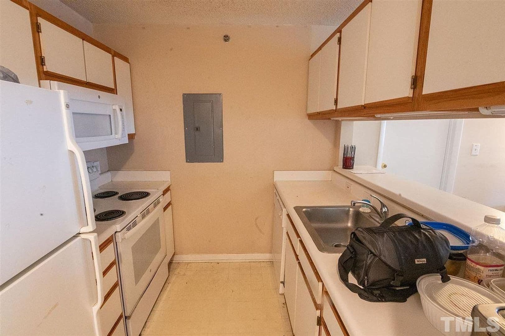 Raleigh House: 1430 #301 Collegiate Cir