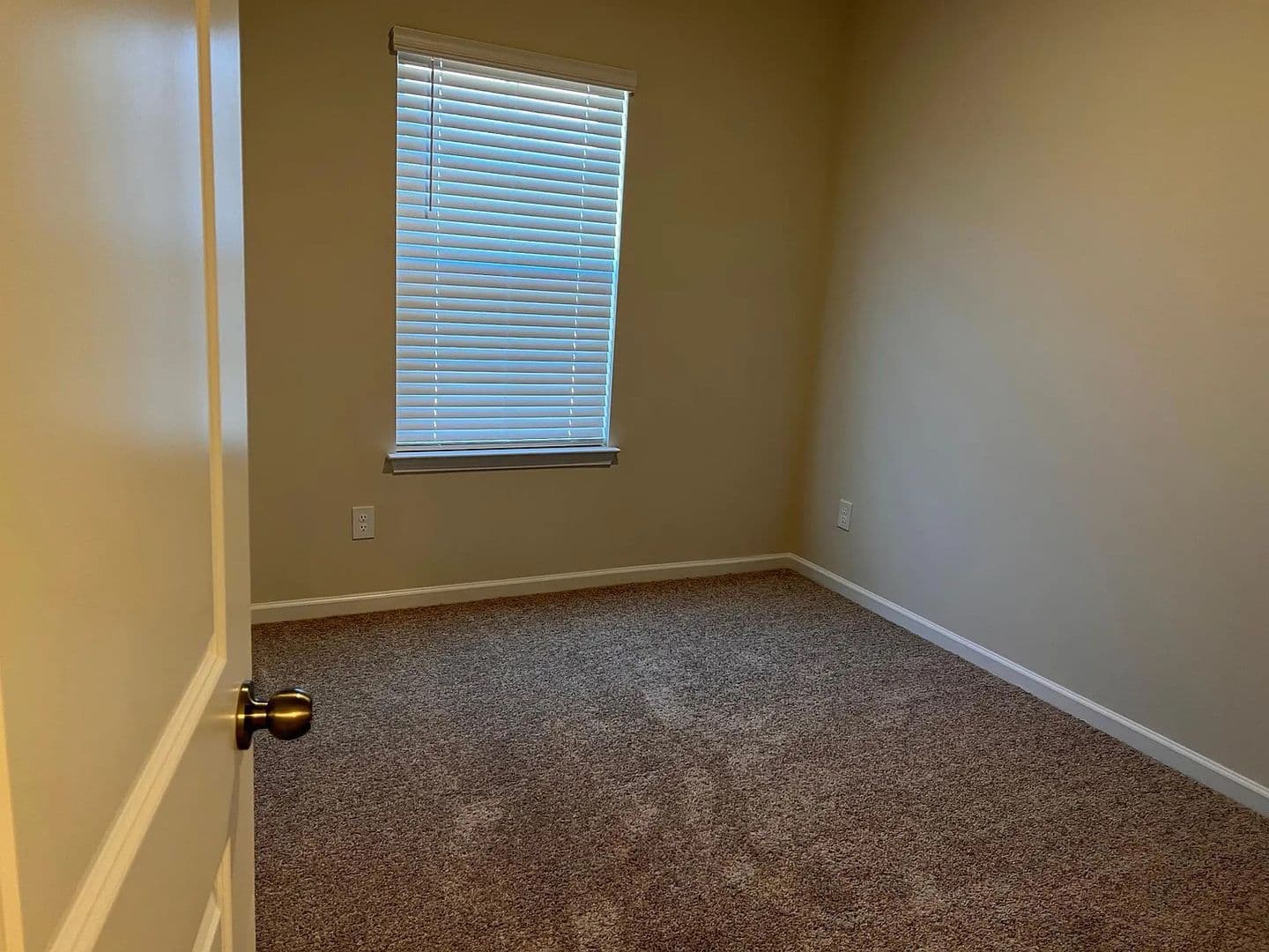 Charlotte House: 11051 Lawyers Rd