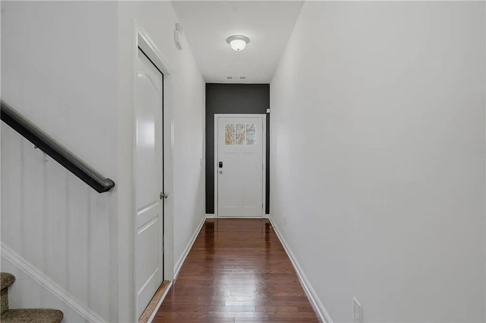 Lilburn House: 1697 Paxton Dr SW