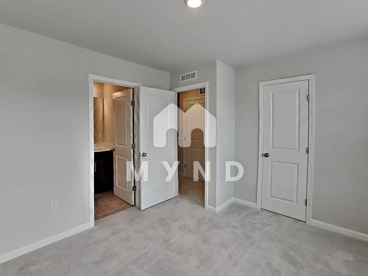 Raleigh House: 119 Sweet Lilac Way