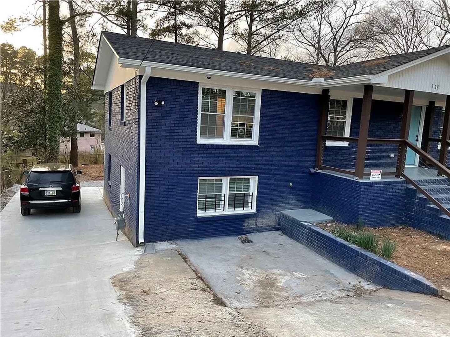 Atlanta House: 612 Cedar Ave NW