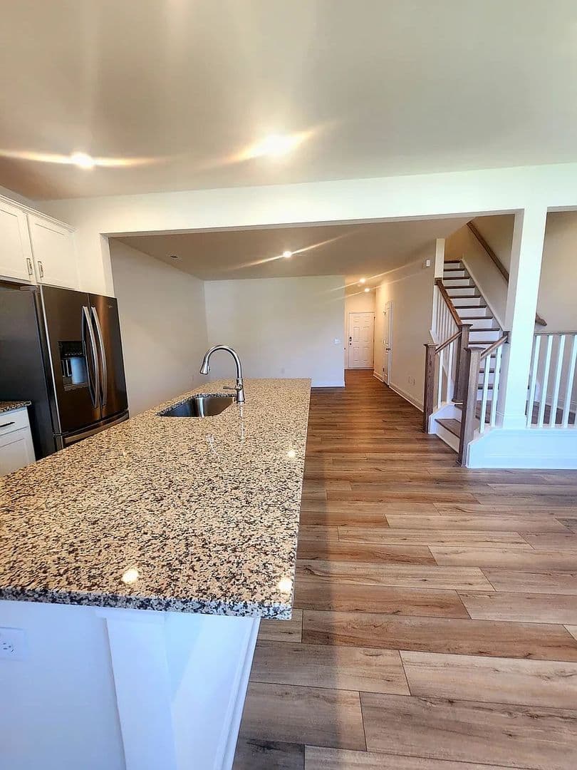 Raleigh House: 4919 Caddis Bnd