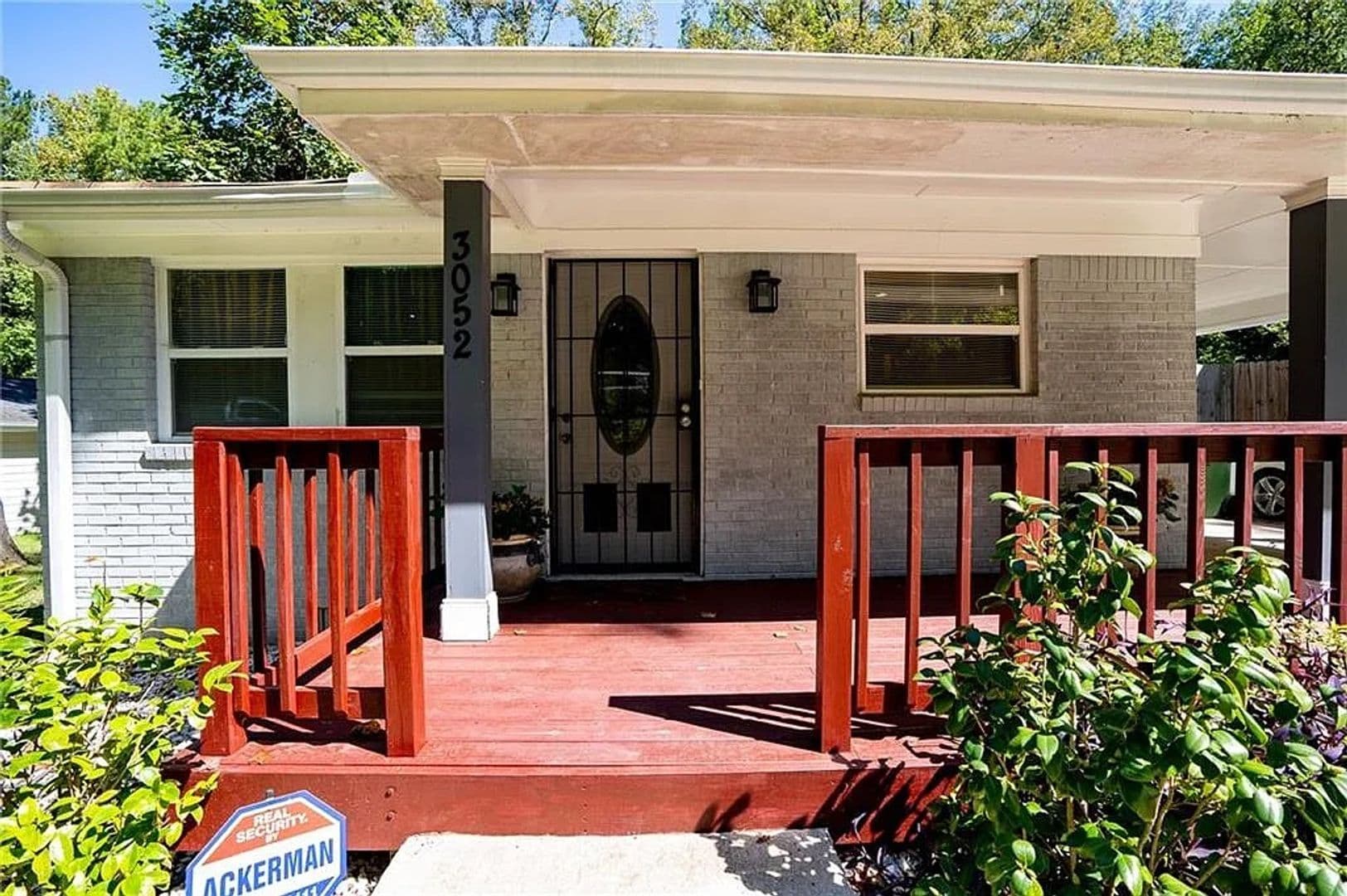 Atlanta House: 3052 Browns Mill Rd SE