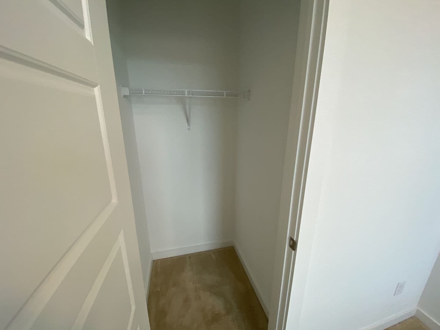 Cary House: 1110 Kiernan Grove Ln