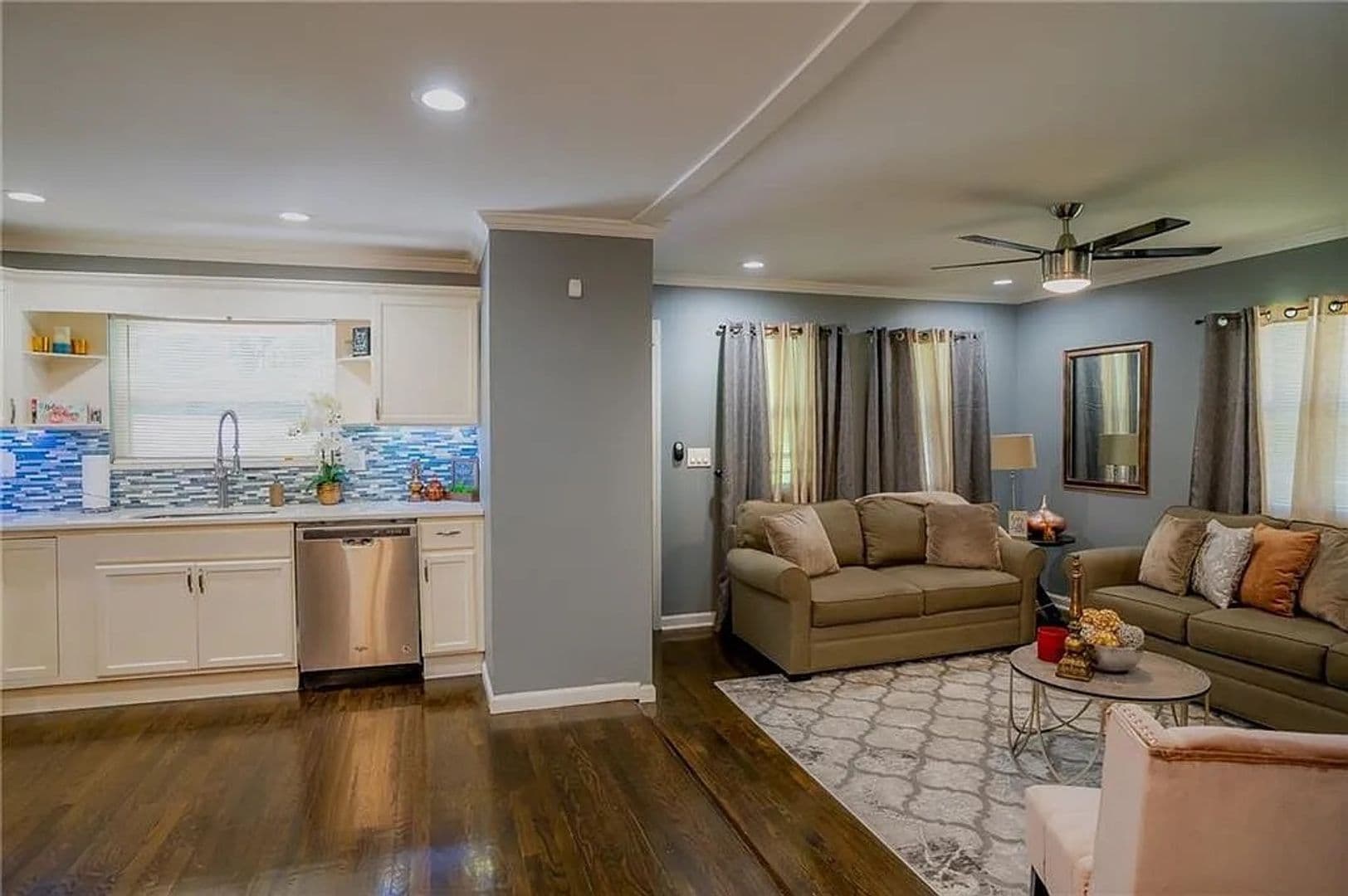 Atlanta House: 3052 Browns Mill Rd SE