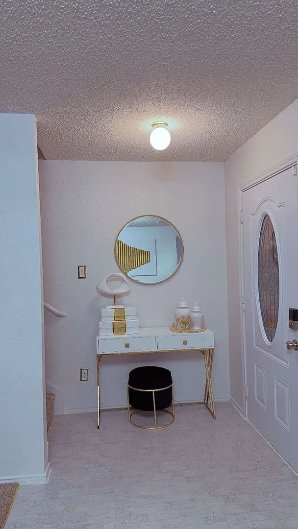 Fort Worth House: 4100 Hunters Creek Dr
