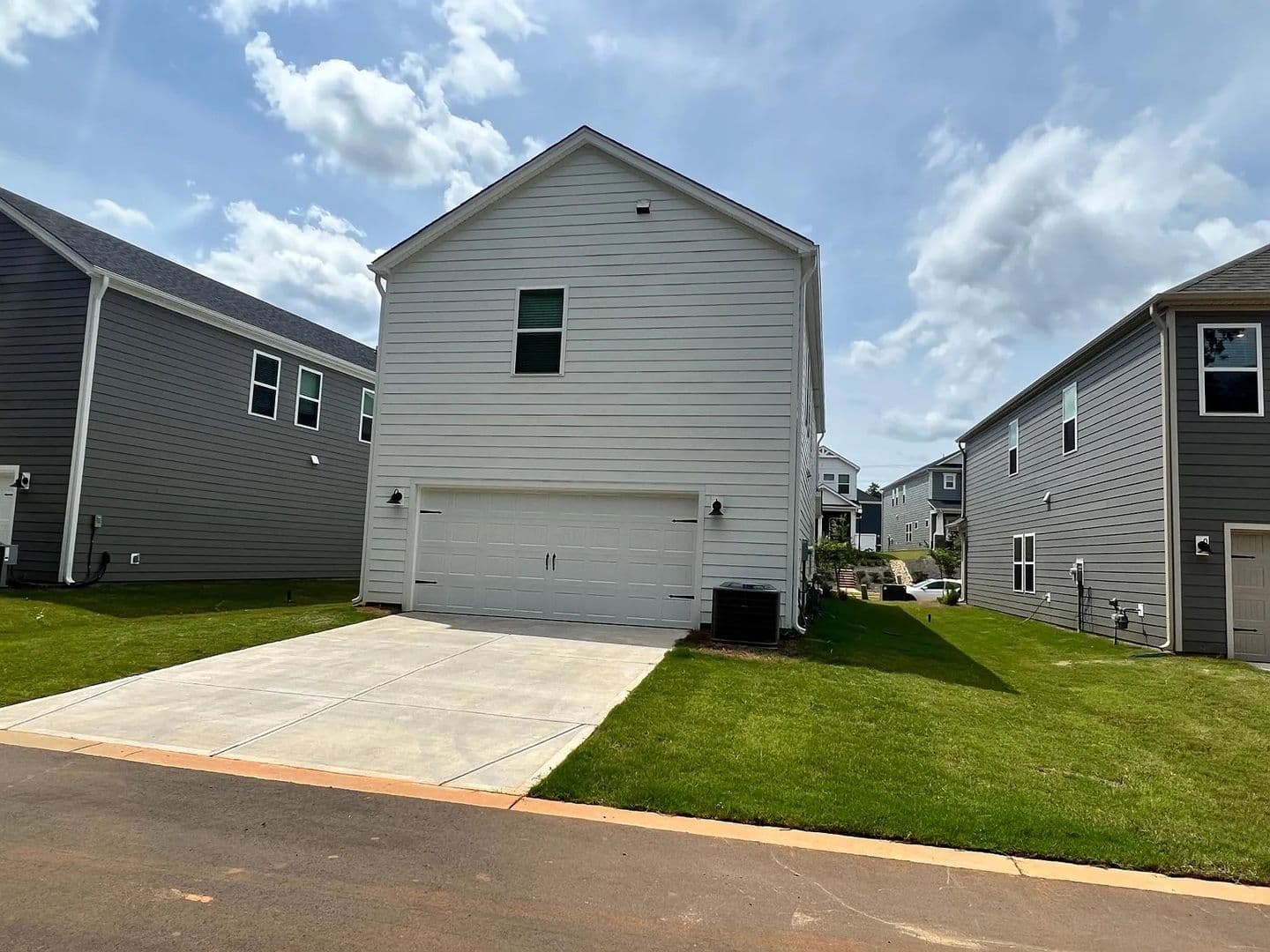 Charlotte House: 14209 Laughing Gull Dr