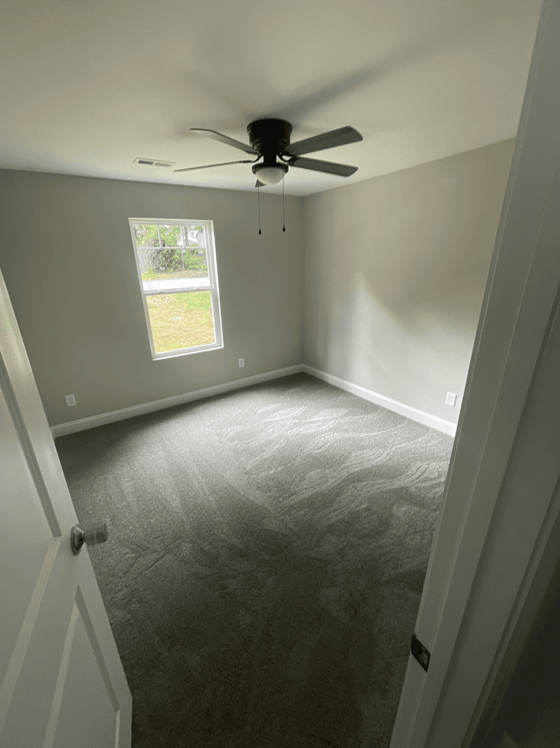 Charlotte House: 2628 Kenhill Dr