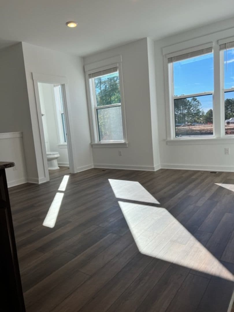 Cary House: 1110 Kiernan Grove Ln