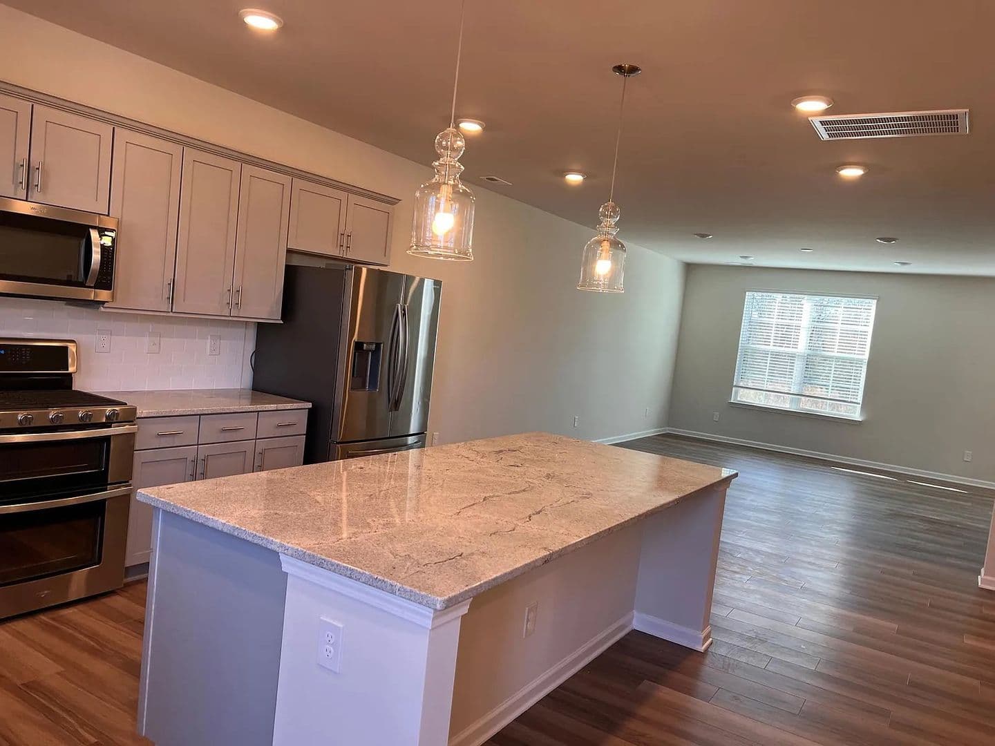 Charlotte House: 11051 Lawyers Rd