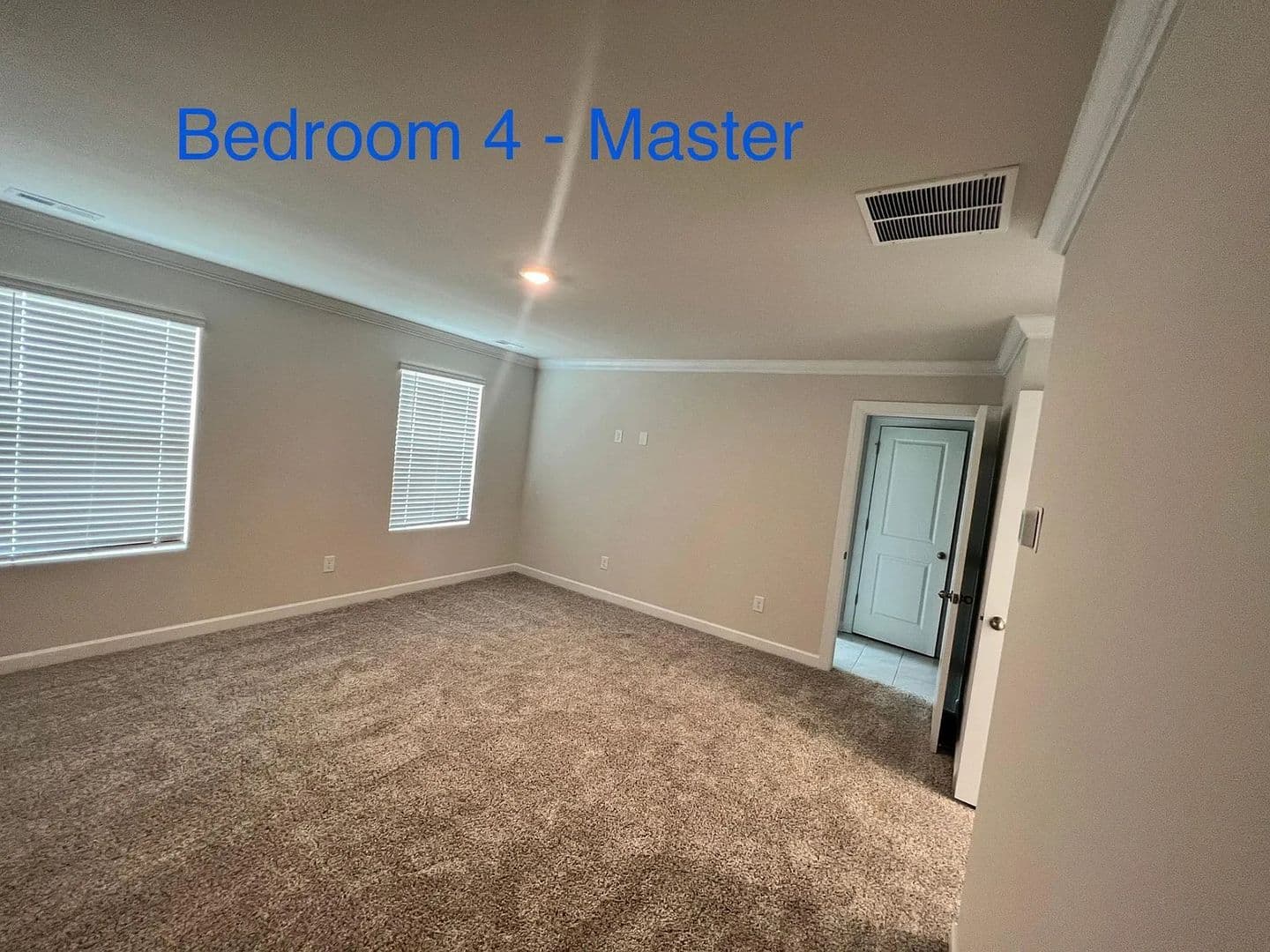 Charlotte House: 14209 Laughing Gull Dr