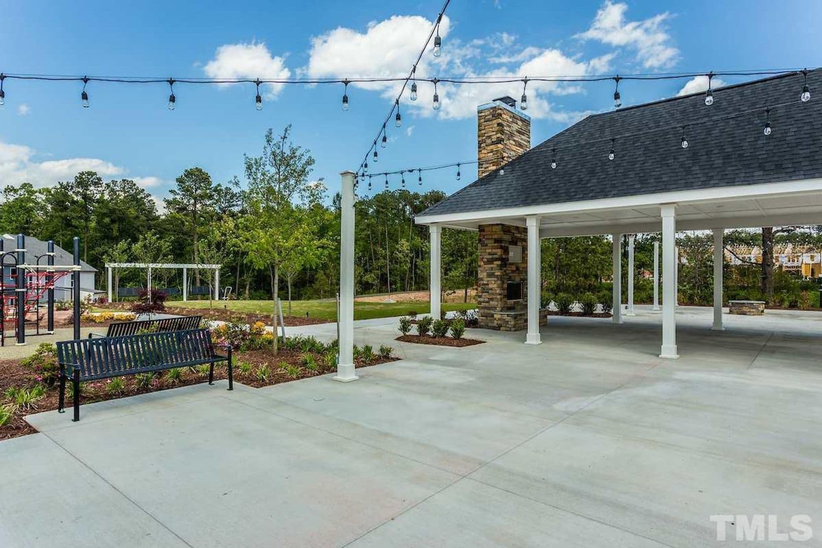 Durham House: 88 Whitesell Way