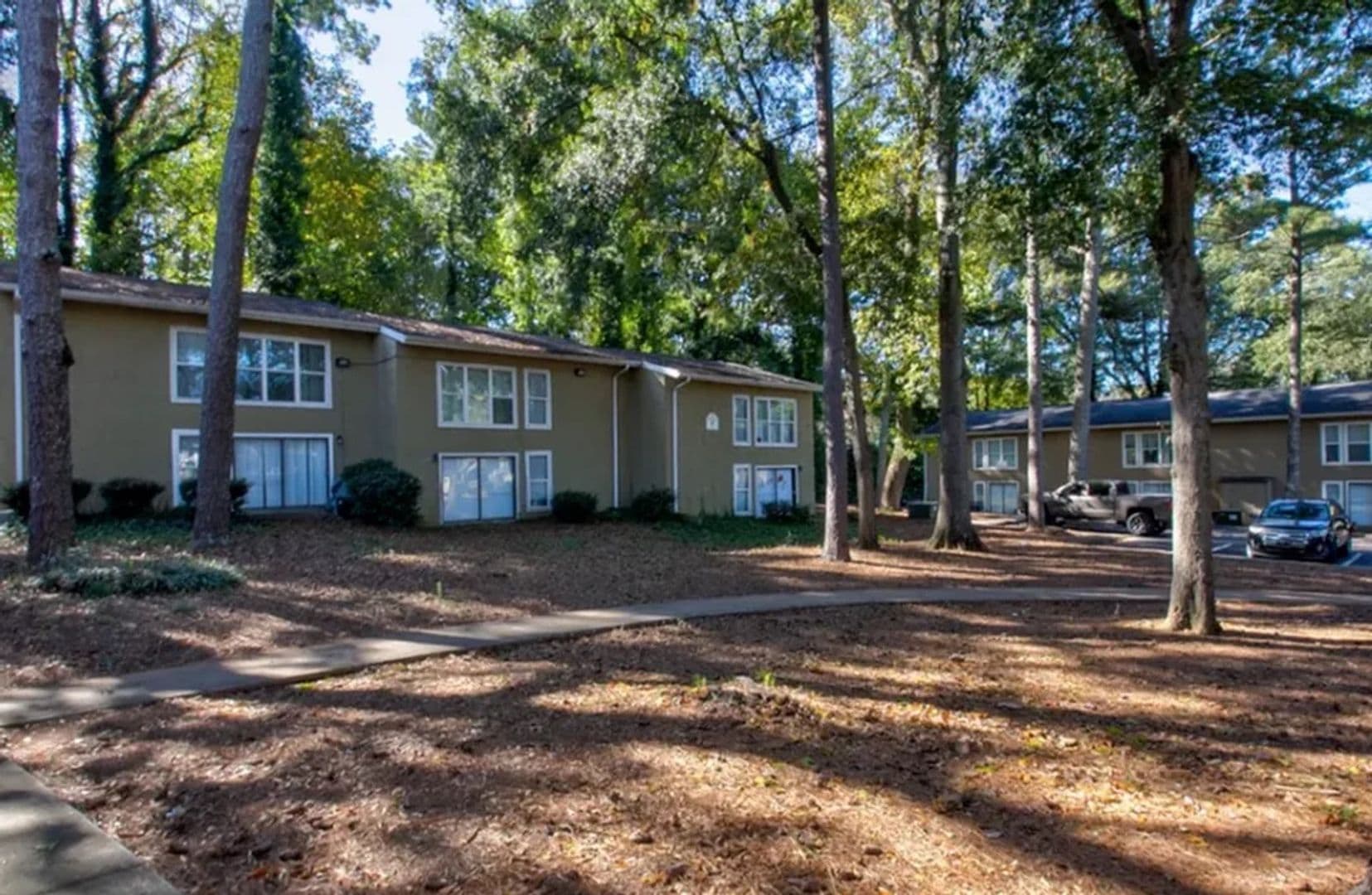 Atlanta House: 1631 Stanton Rd SW