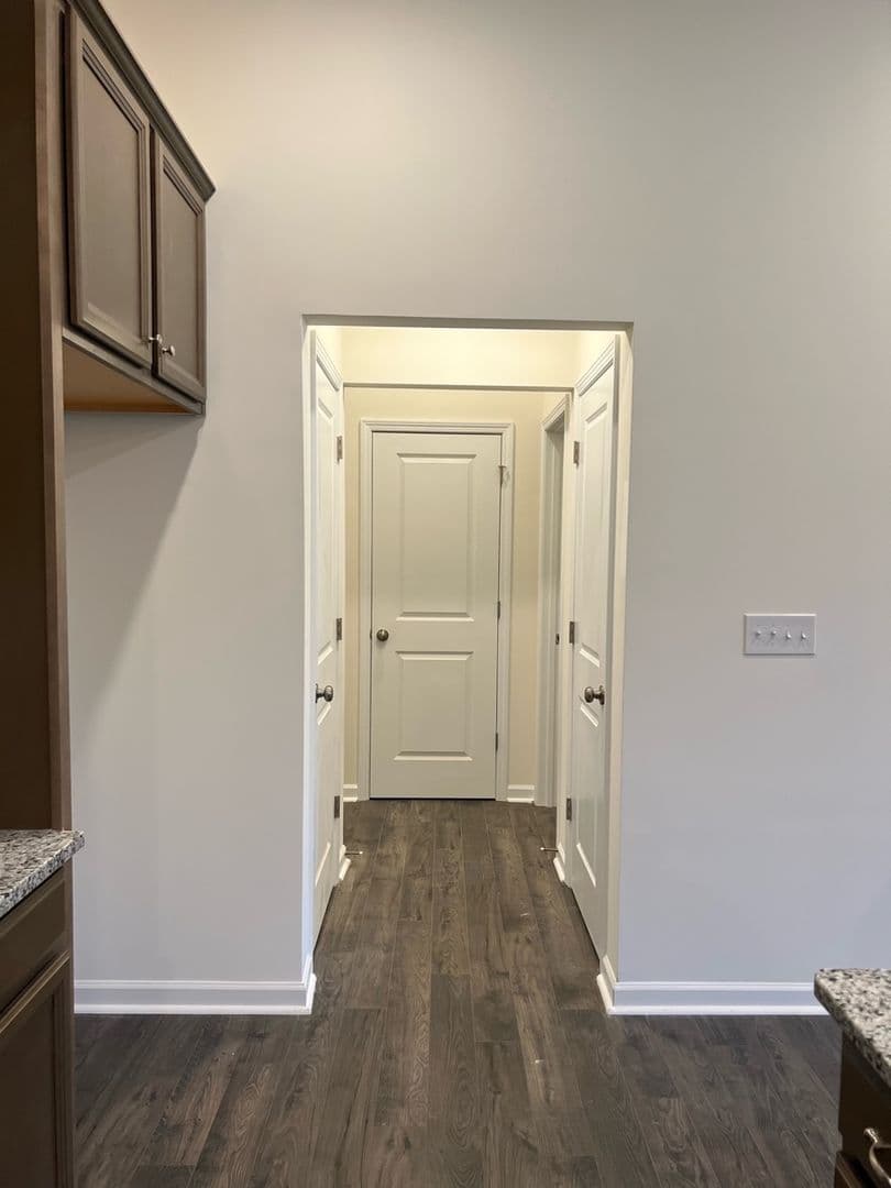 Harrisburg House: 5708 Rivulet Wy