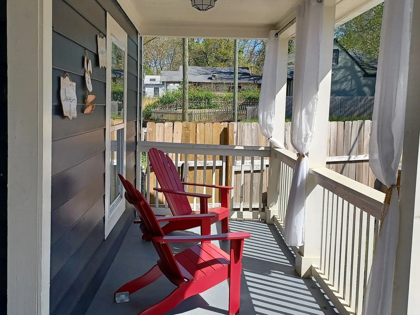 Atlanta House: 956 Mayson Turner Rd NW