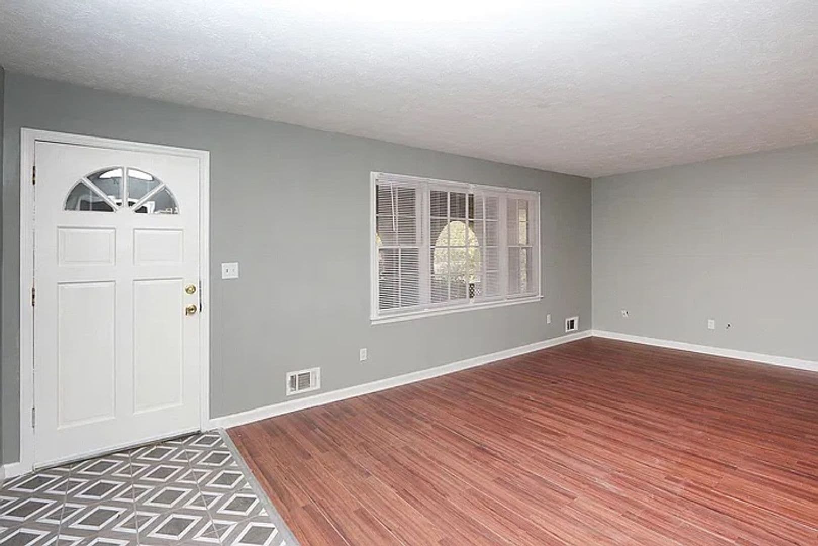 College Park House: 3650 Leisure Ln